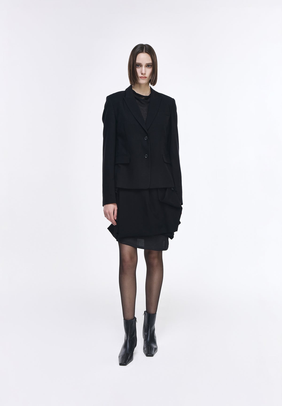 VEILED WING PEAKED JACKET