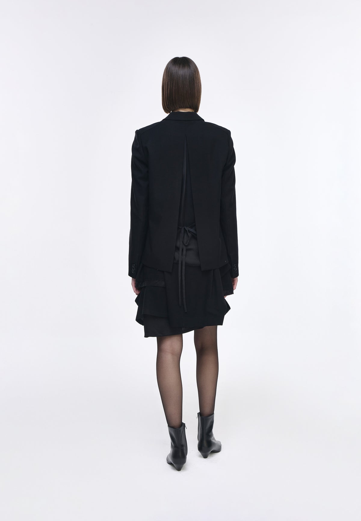 VEILED WING PEAKED JACKET