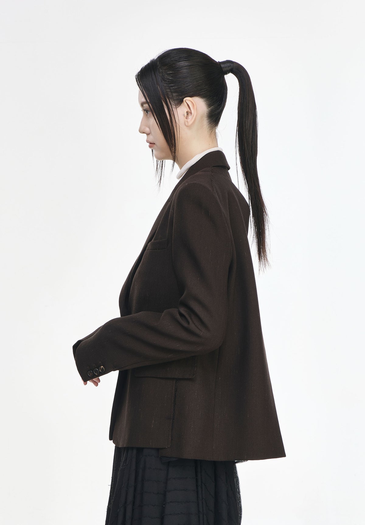 VEILED WING PEAKED JACKET
