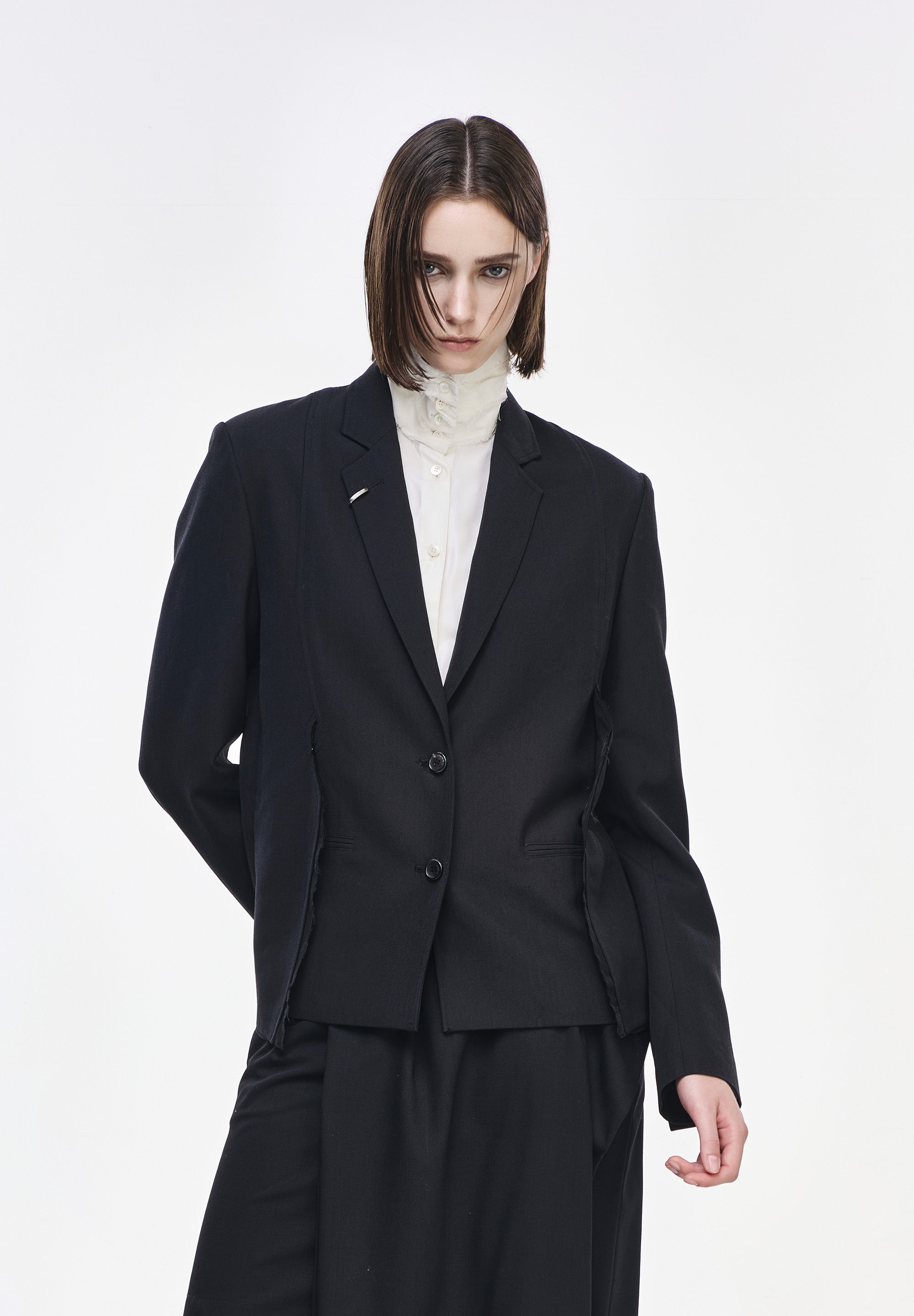 CLUSTER CROP JACKET
