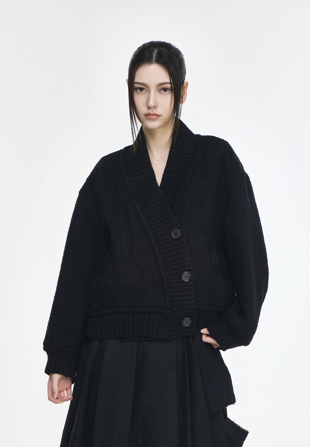 CONCAVE BOUCLE SHAWL JUMPER