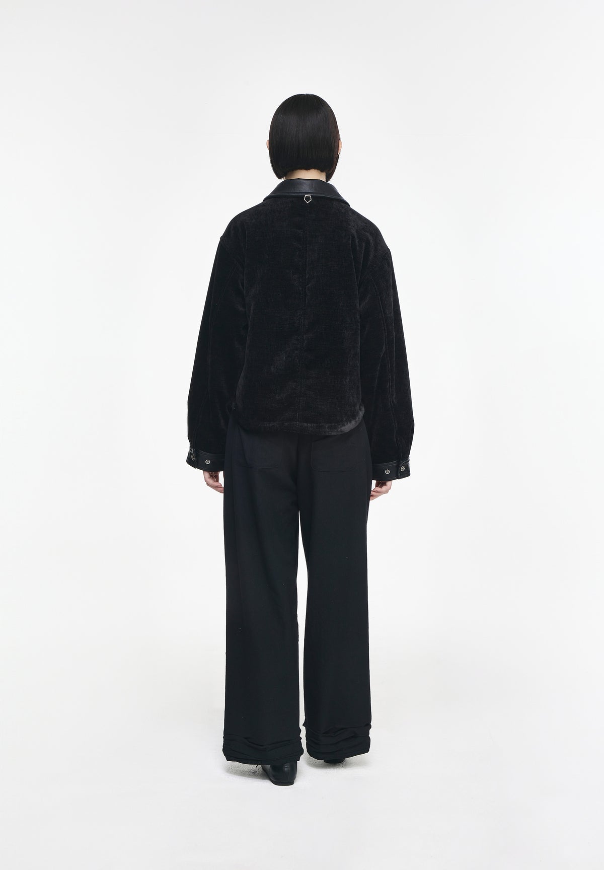 ZZERO VELVET PADDED COLLAR JUMPER