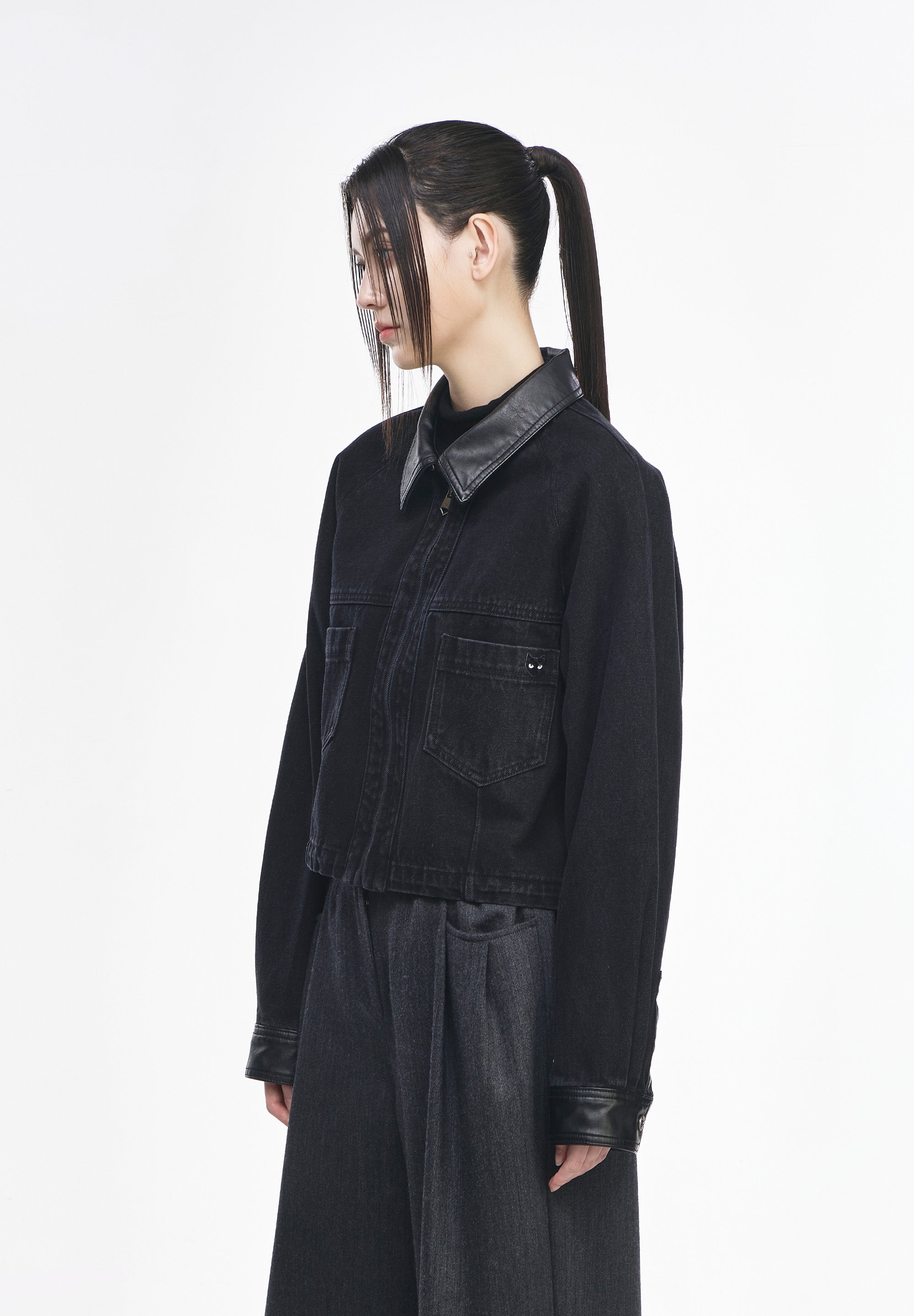 CROP DENIM ZIP UP