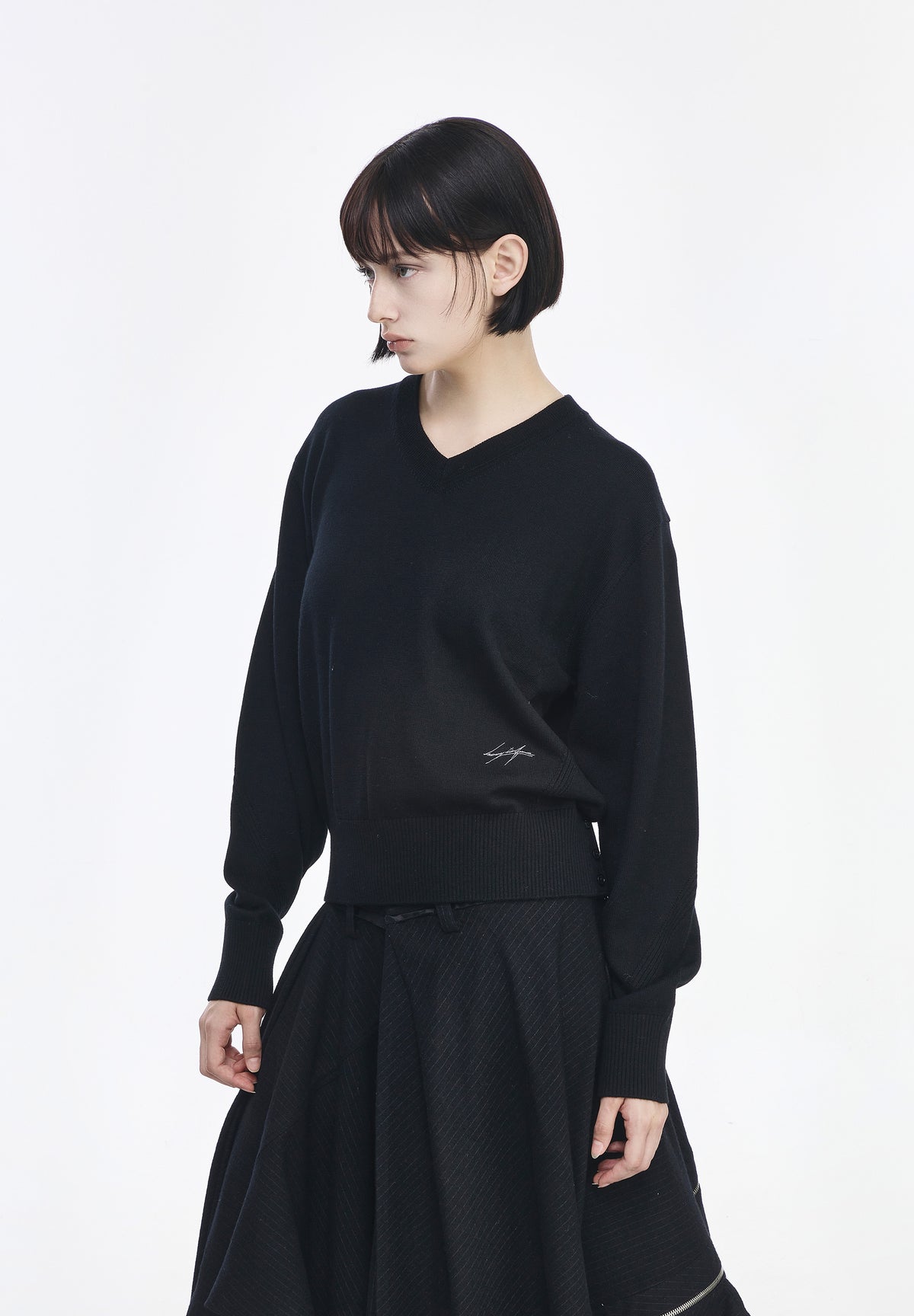 CRESCENT EMBROIDERED V NECK KNIT