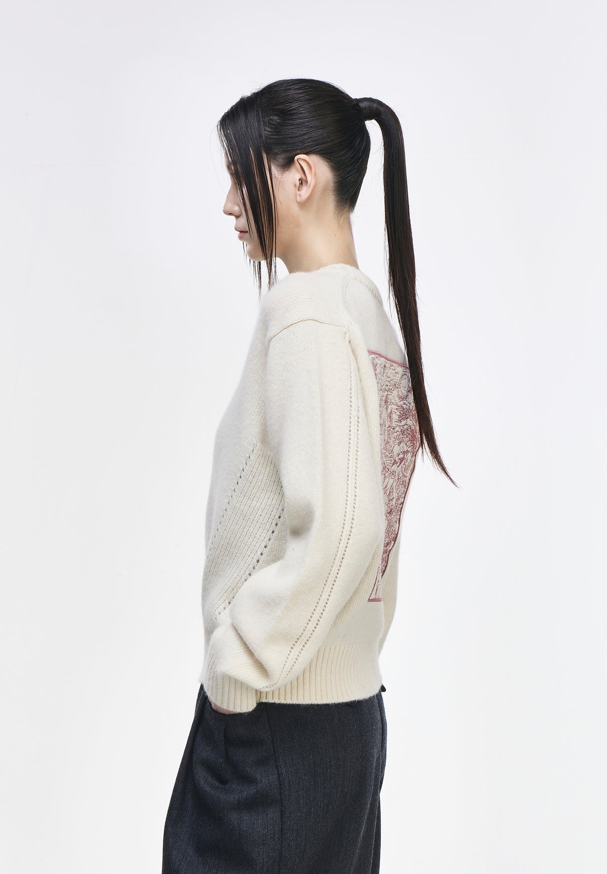 MINHWA FRIENDS  ROUND NECK KNIT