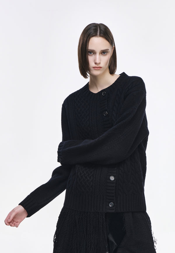 PLASTRON ROUND NECK CARDIGAN