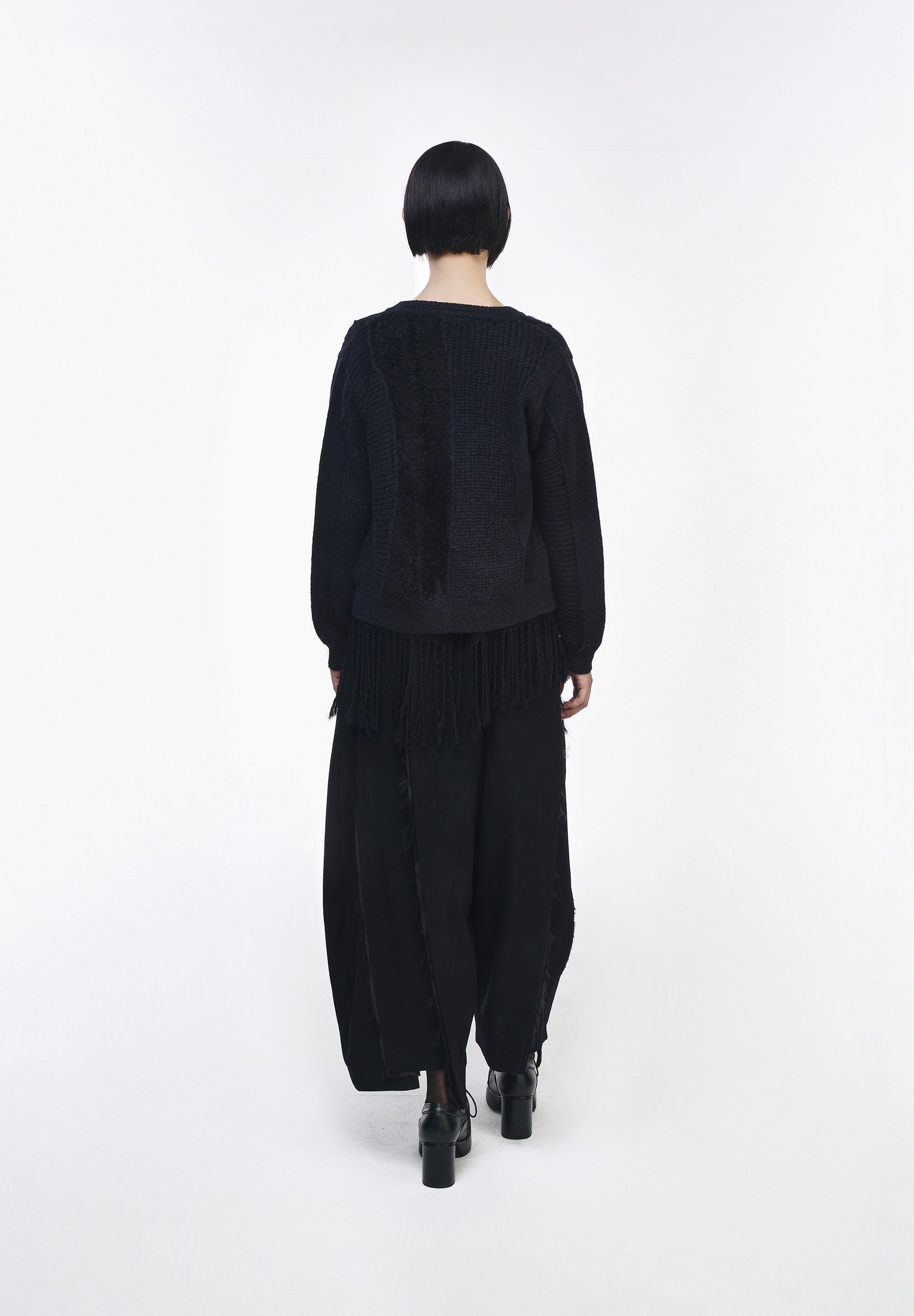 CASCADE ROUND NECK CARDIGAN
