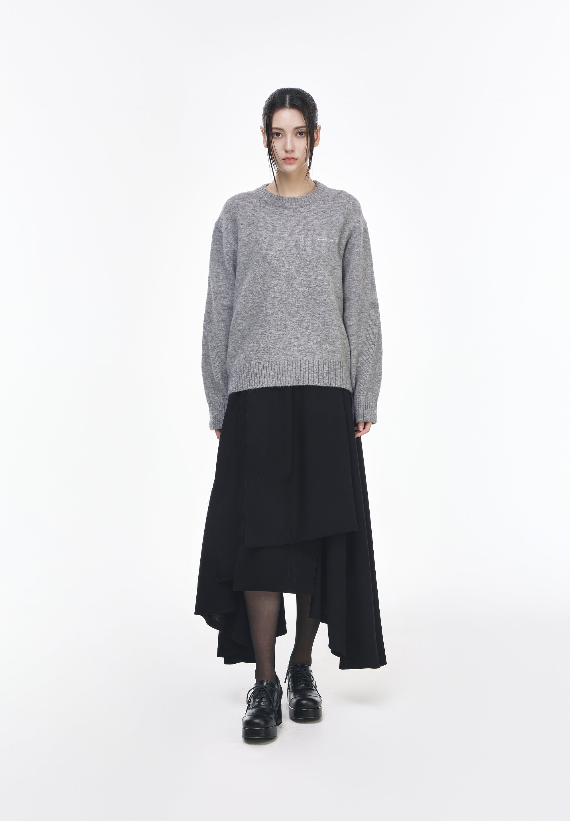 BENEDICTION ROUND NECK KNIT