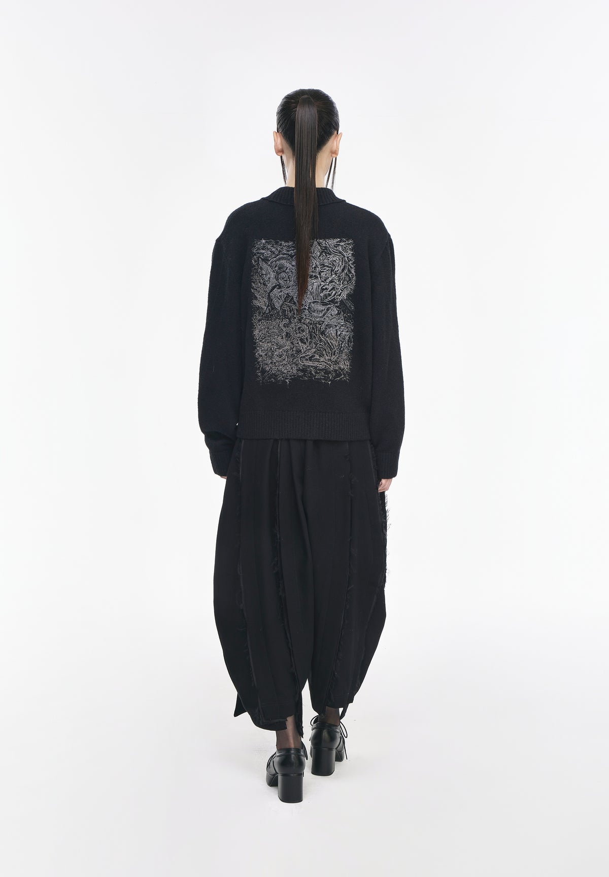 BENEDICTION V NECK CARDIGAN