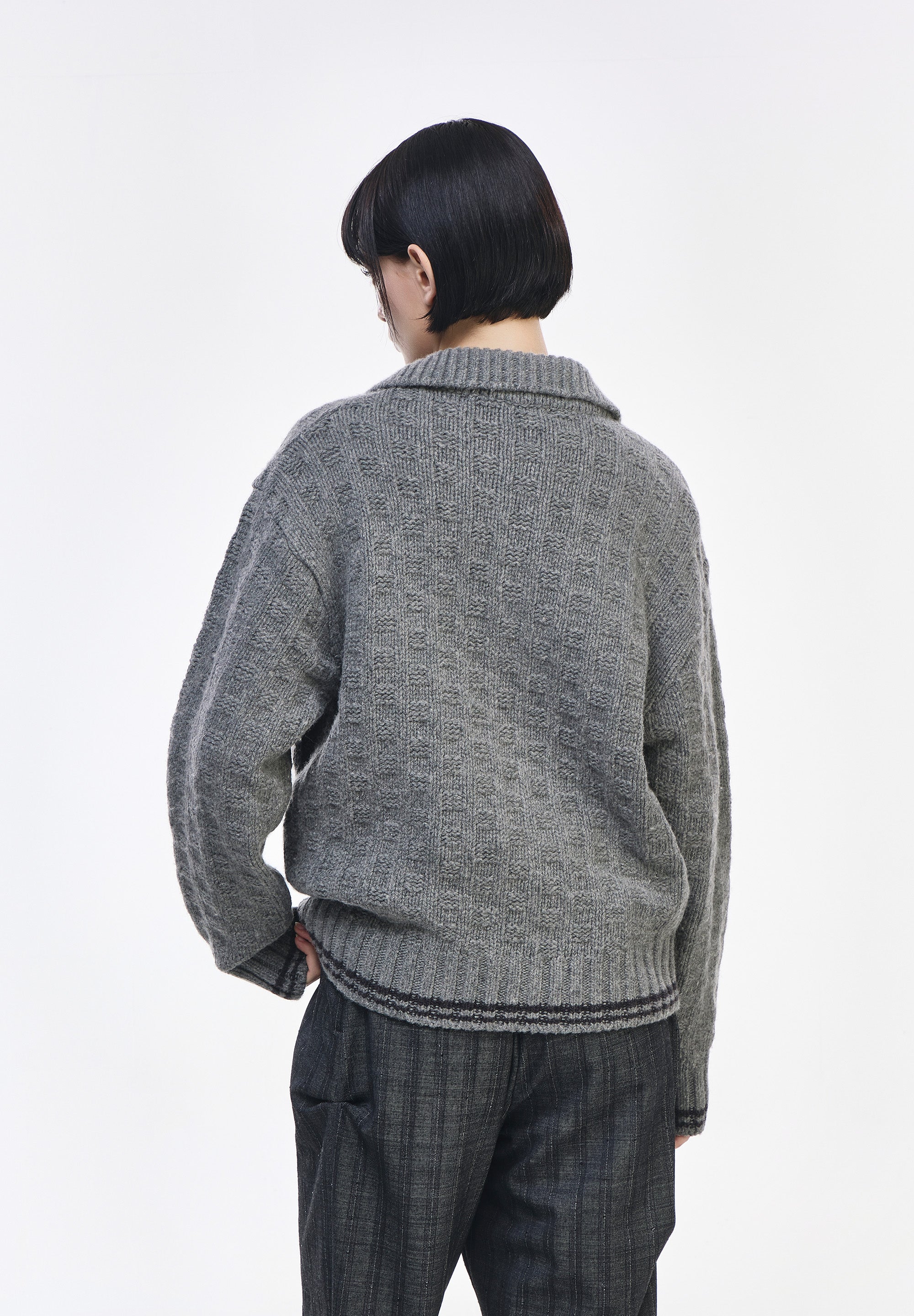 HIGH NECK RIBBED KNIT ZIP UP