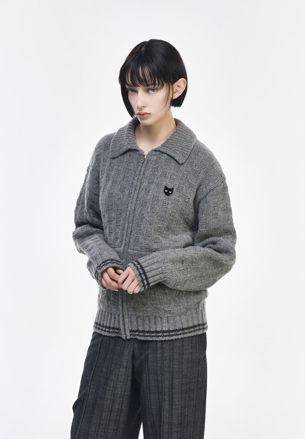 ZZERO COLLARED NECK RIBBED KNIT ZIP UP