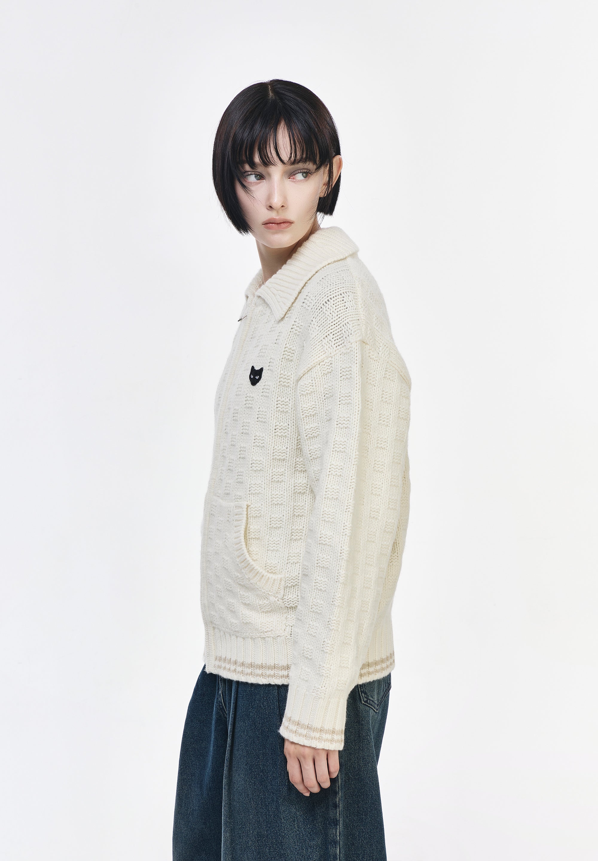 HIGH NECK RIBBED KNIT ZIP UP