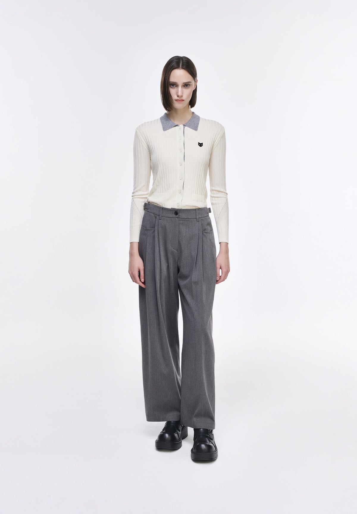 PANTHER RIBBED COLLARED KNIT
