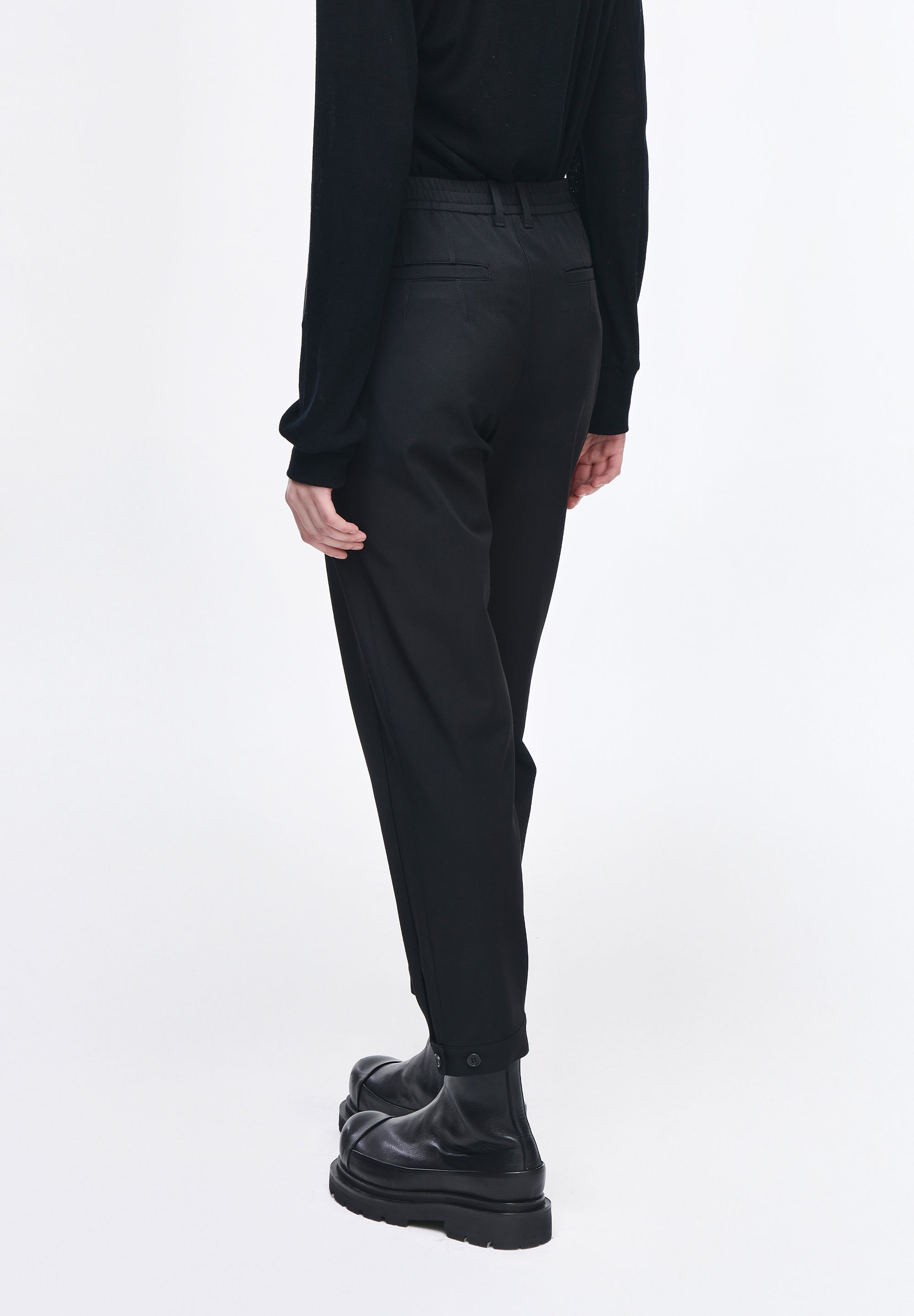 CONTOUR CARROT PANTS