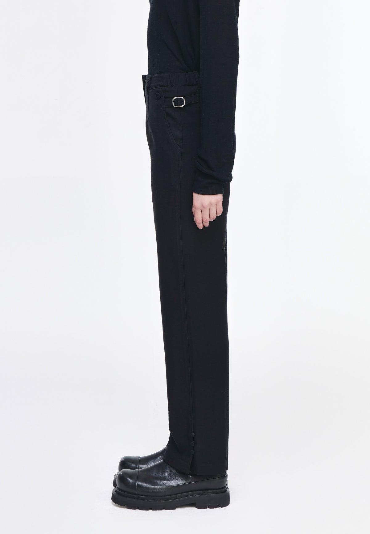 SEMI WIDE SLIT PANTS