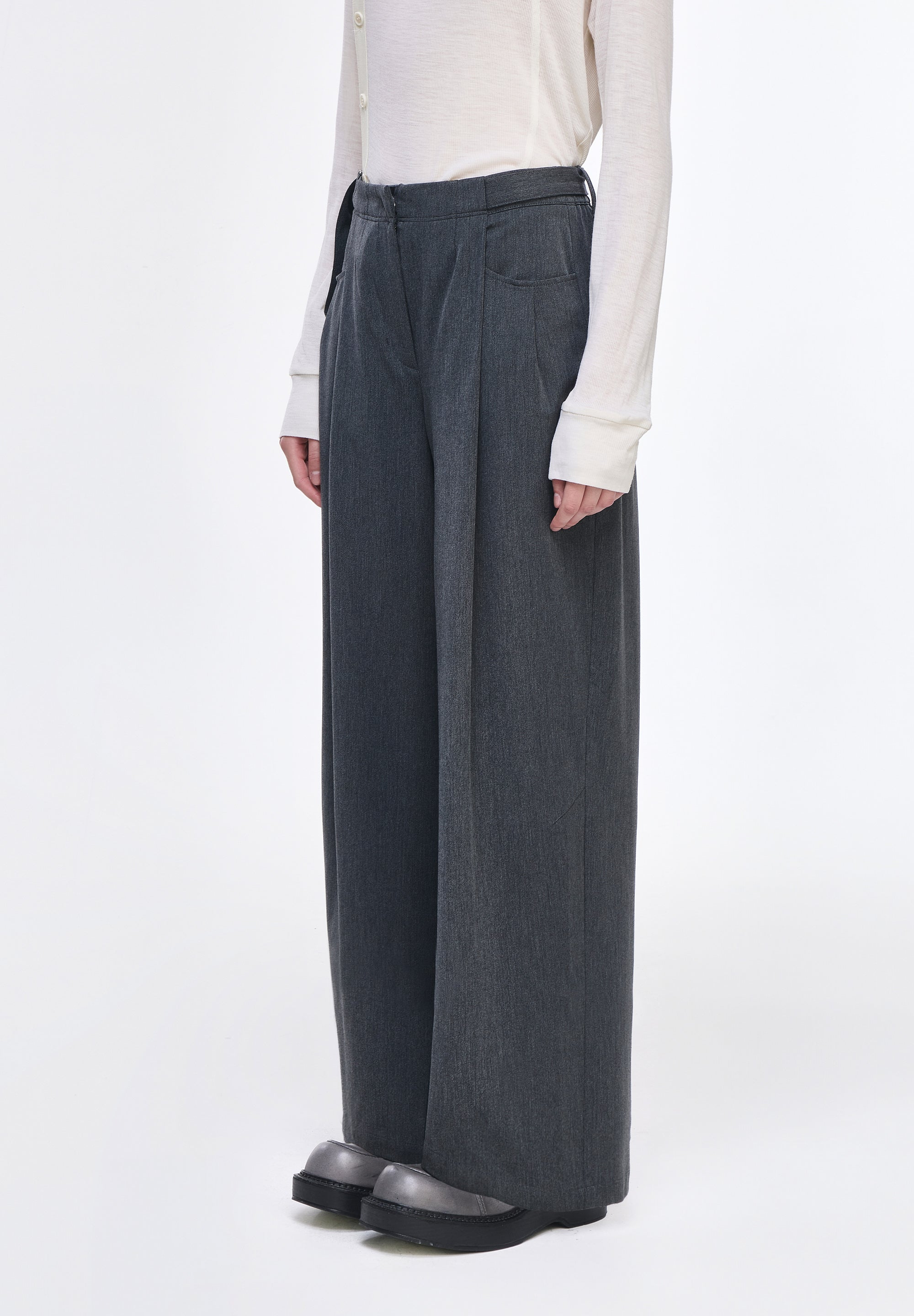 LEVEL VOLUME WIDE PANTS