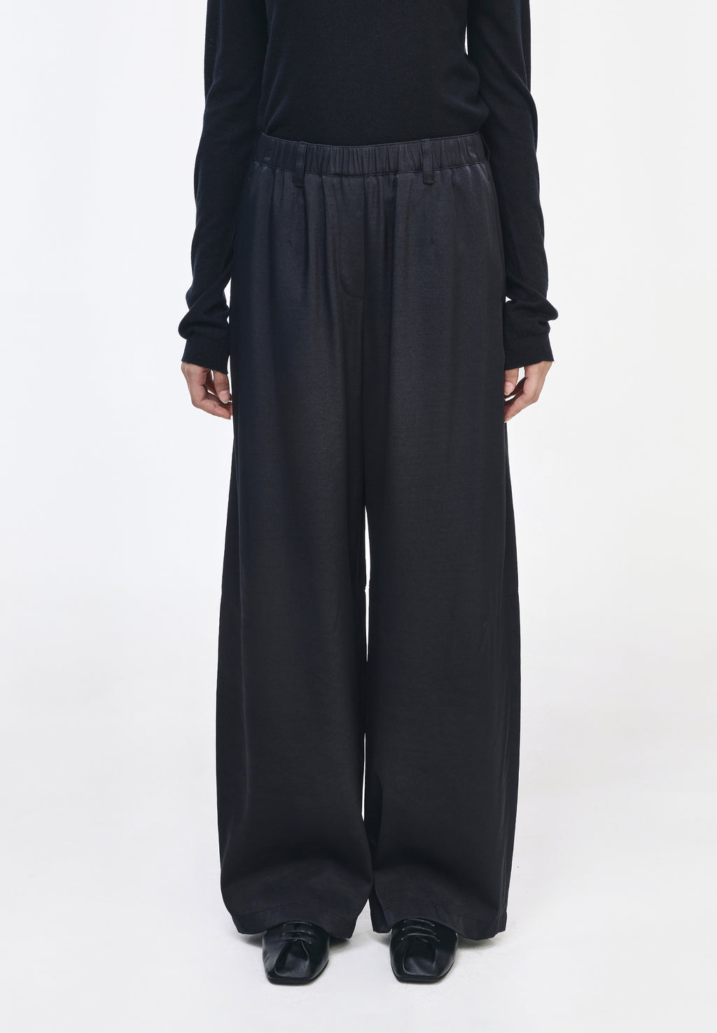 CURVED WIDE PANTS