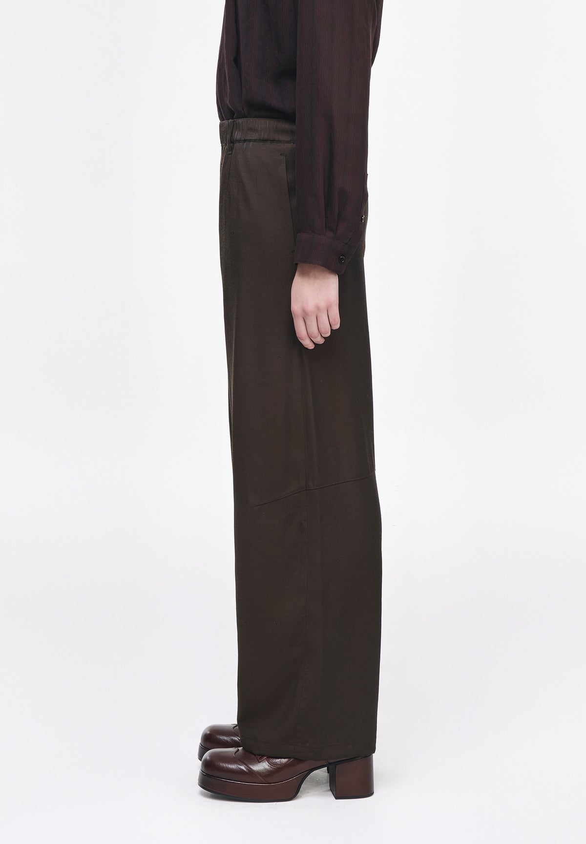 CURVED WIDE PANTS