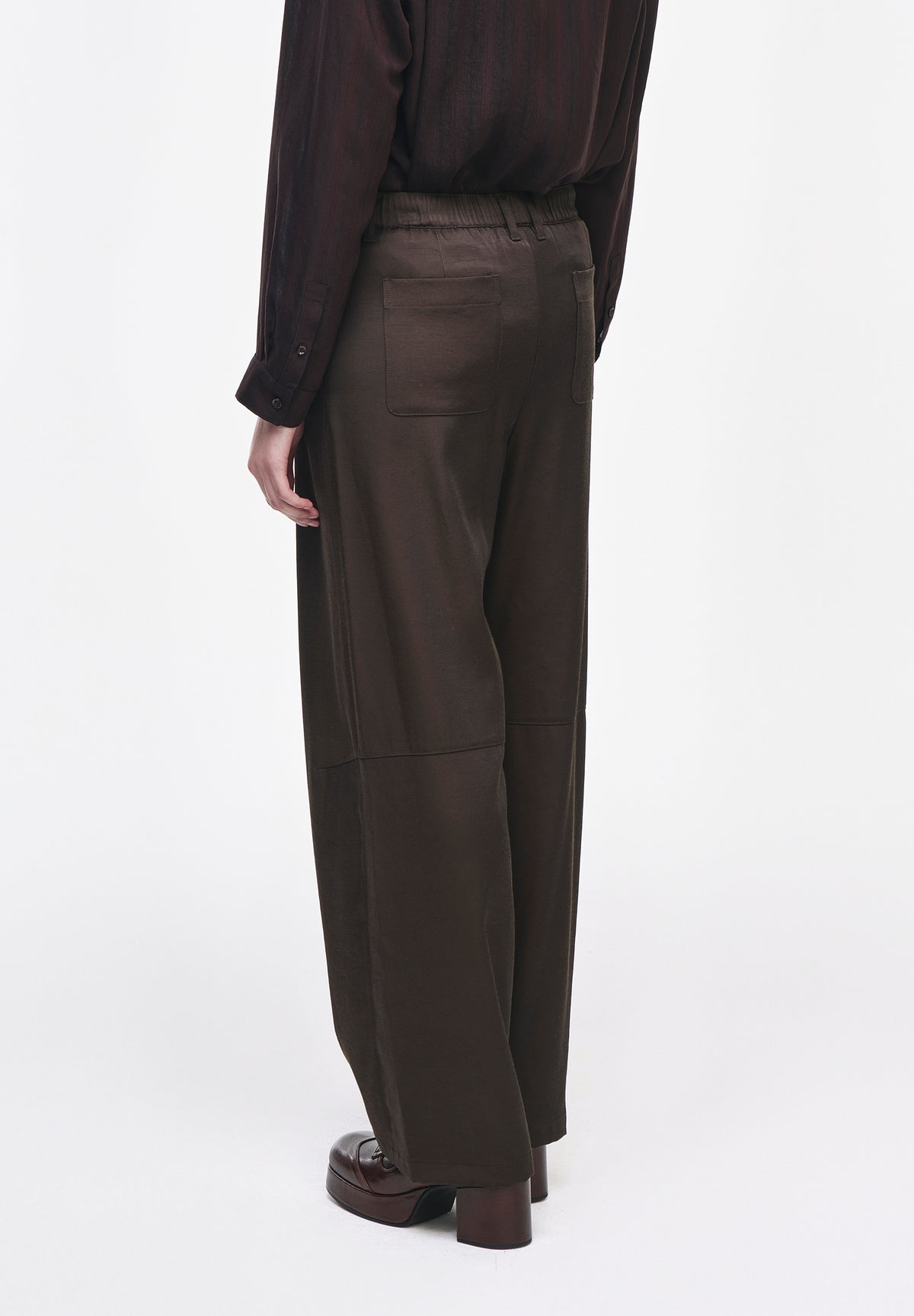 CURVED WIDE PANTS