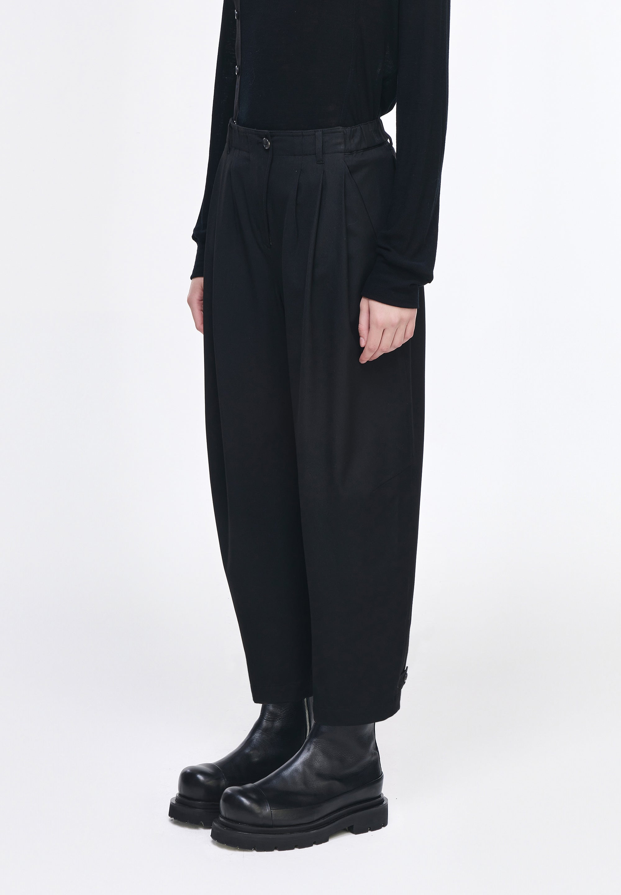 CONTOUR BALLOON PANTS