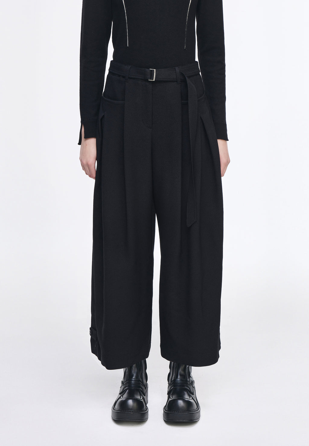 CROSS TUCK CROP WIDE PANTS