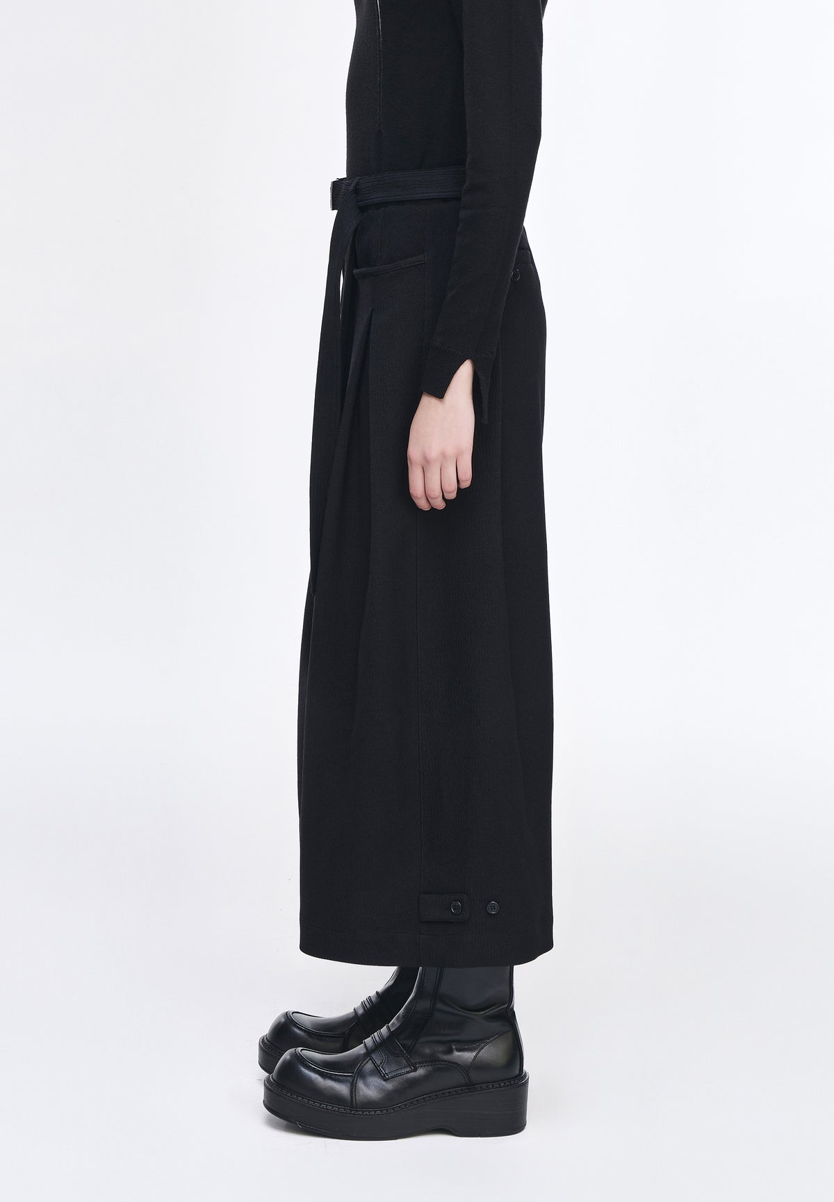 CROSS TUCK CROP WIDE PANTS