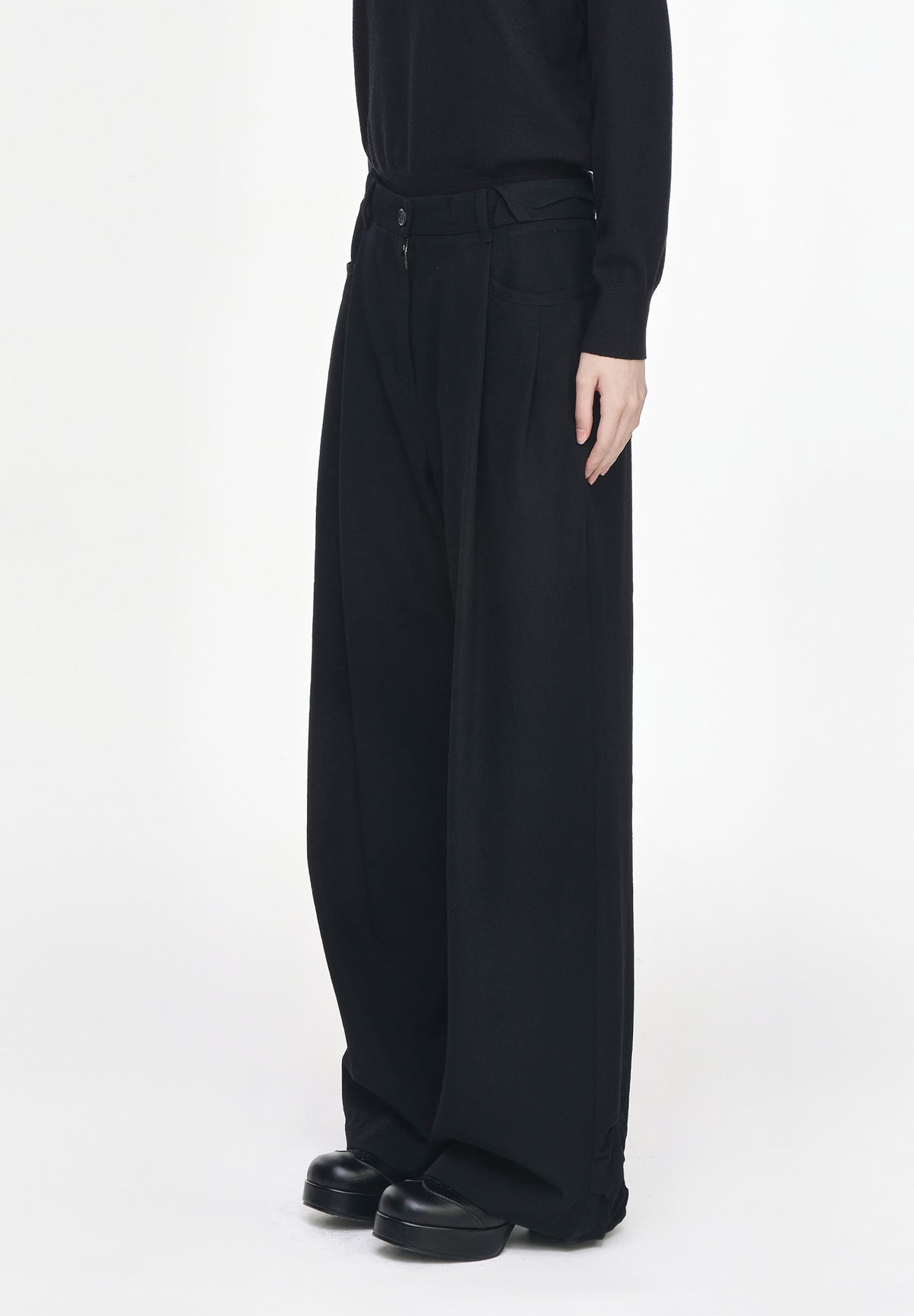TORQUE LEVEL VOLUME PANTS