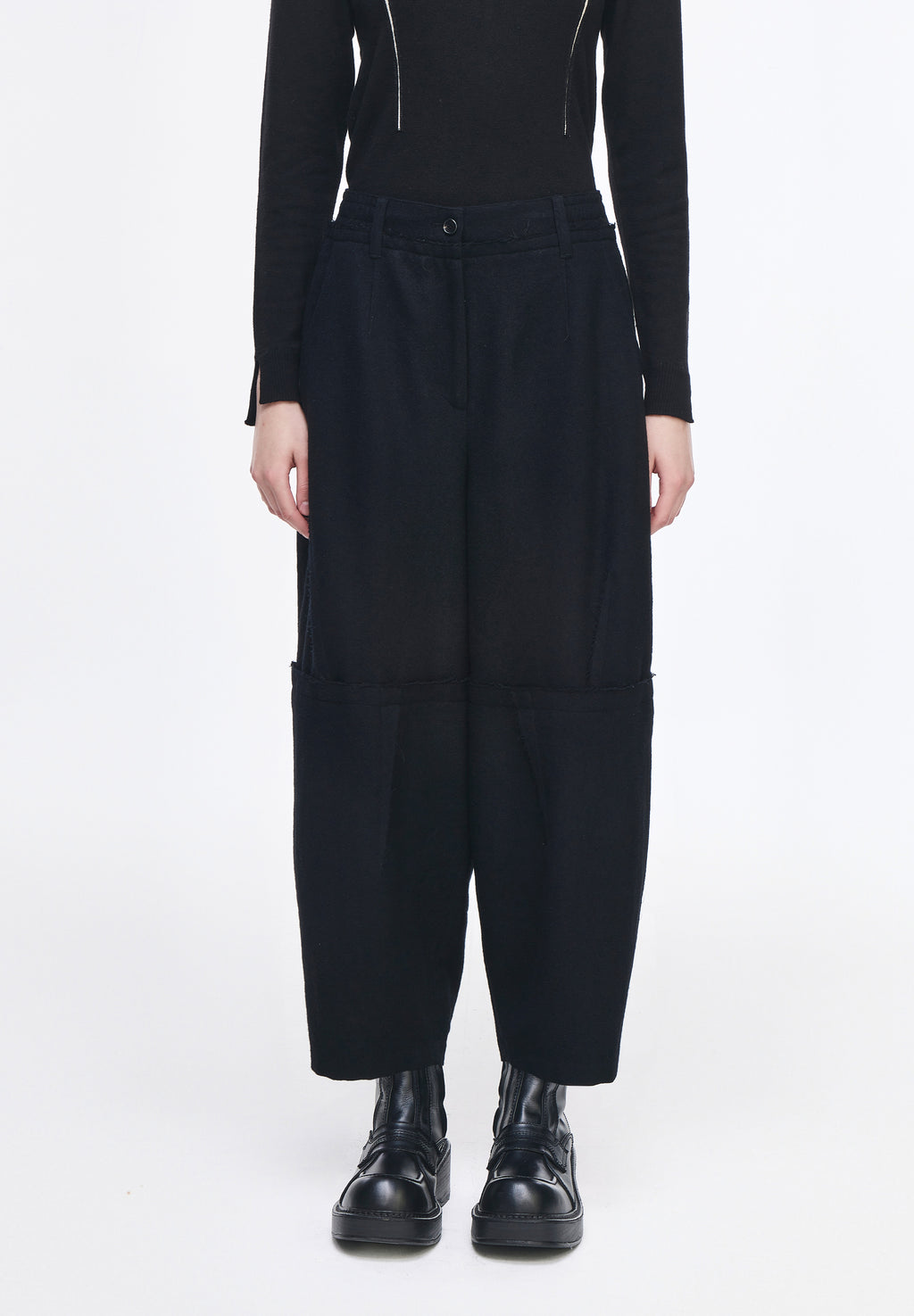 VOLUME DART BALLOON PANTS