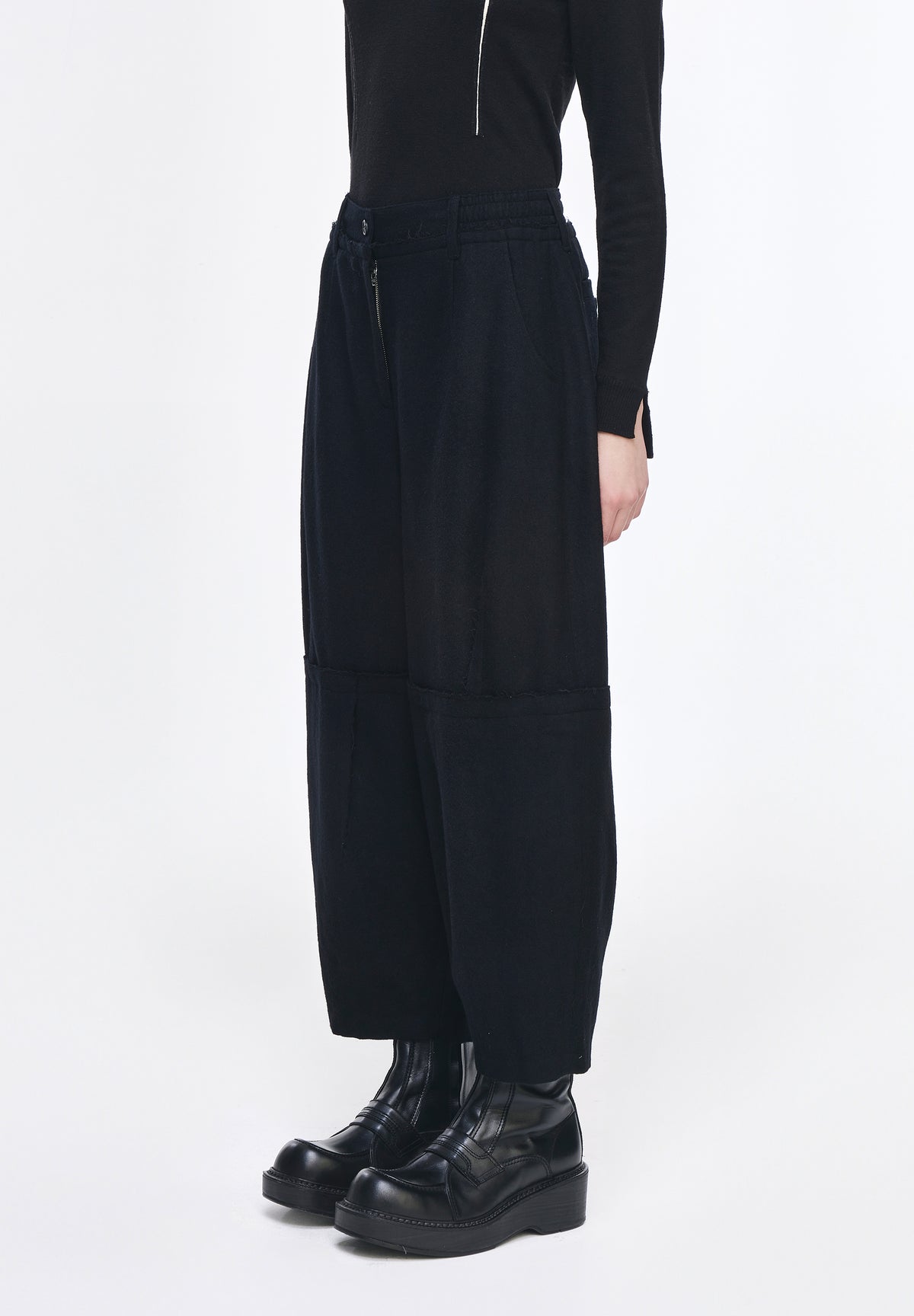 VOLUME DART BALLOON PANTS