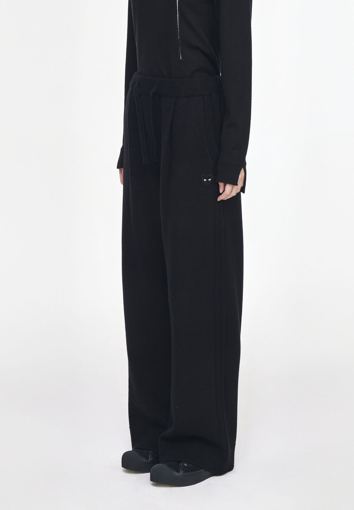 ZZERO CASHMERE BLEND KNIT PANTS