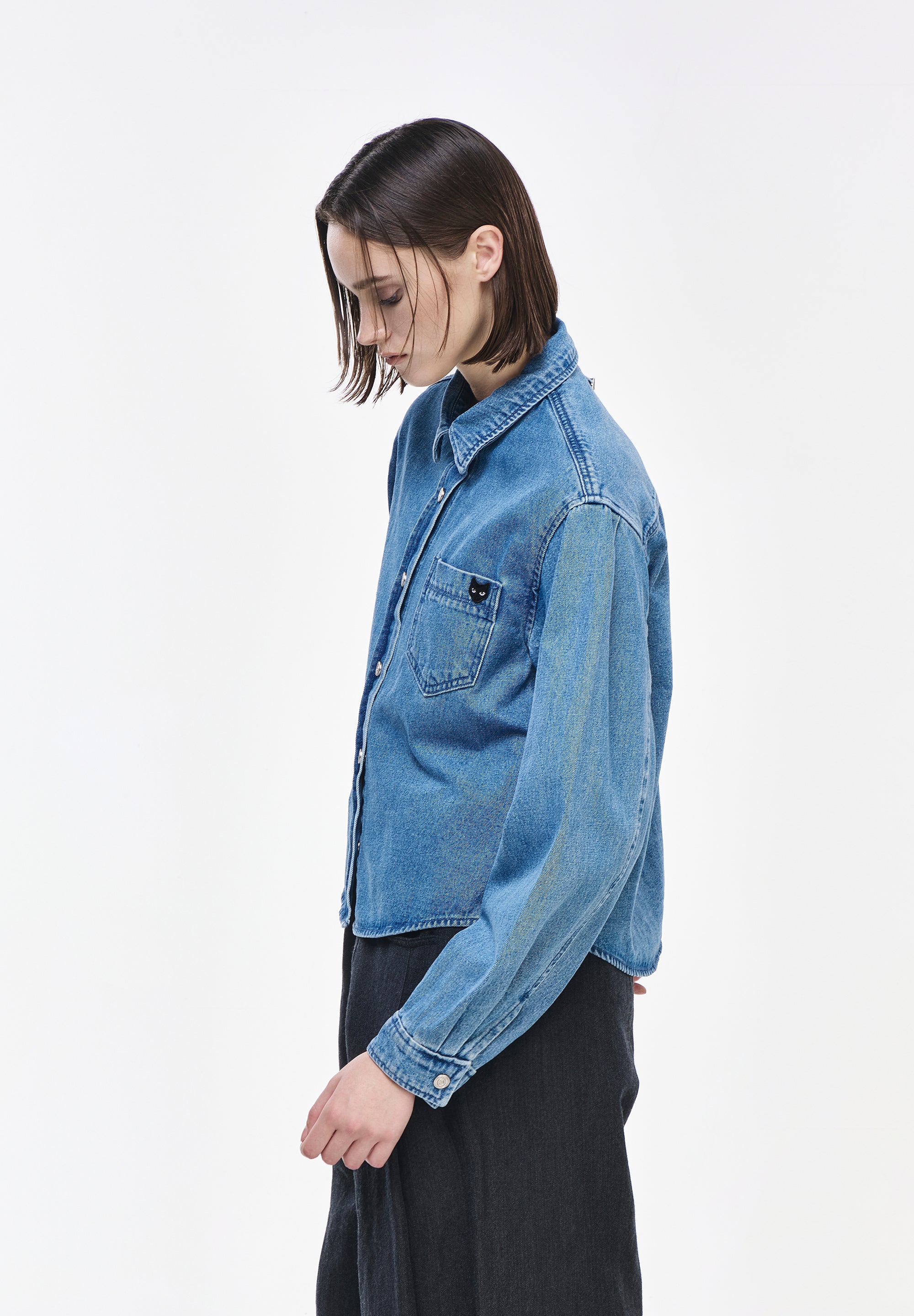 PANTHER FLARE DENIM SHIRT