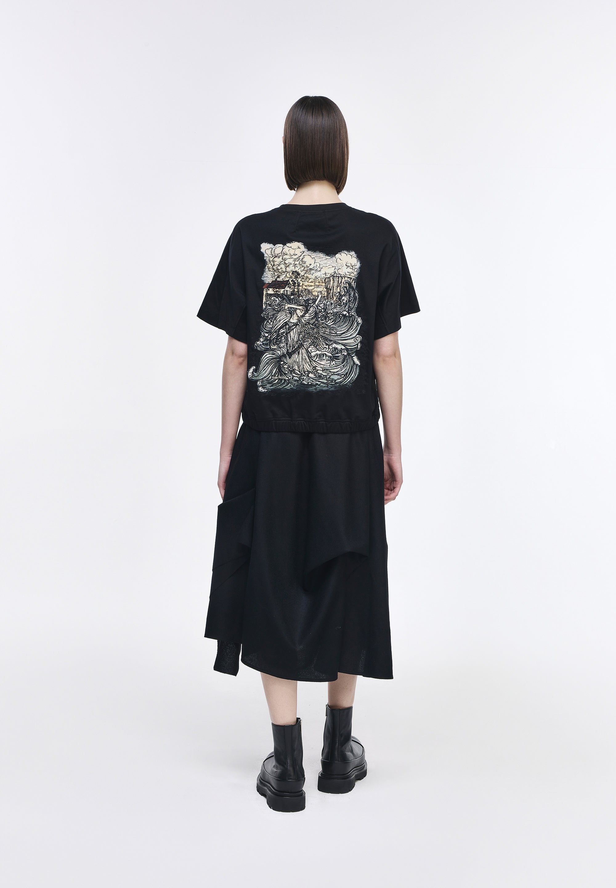 ONDINE EMBROIDERED STRING T SHIRT