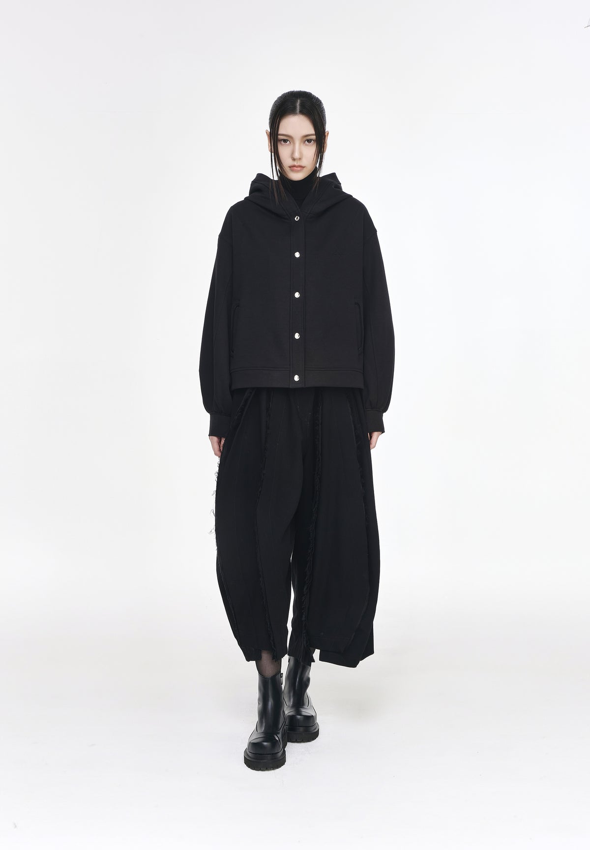 CASQUE EMBROIDERED HOOD JACKET