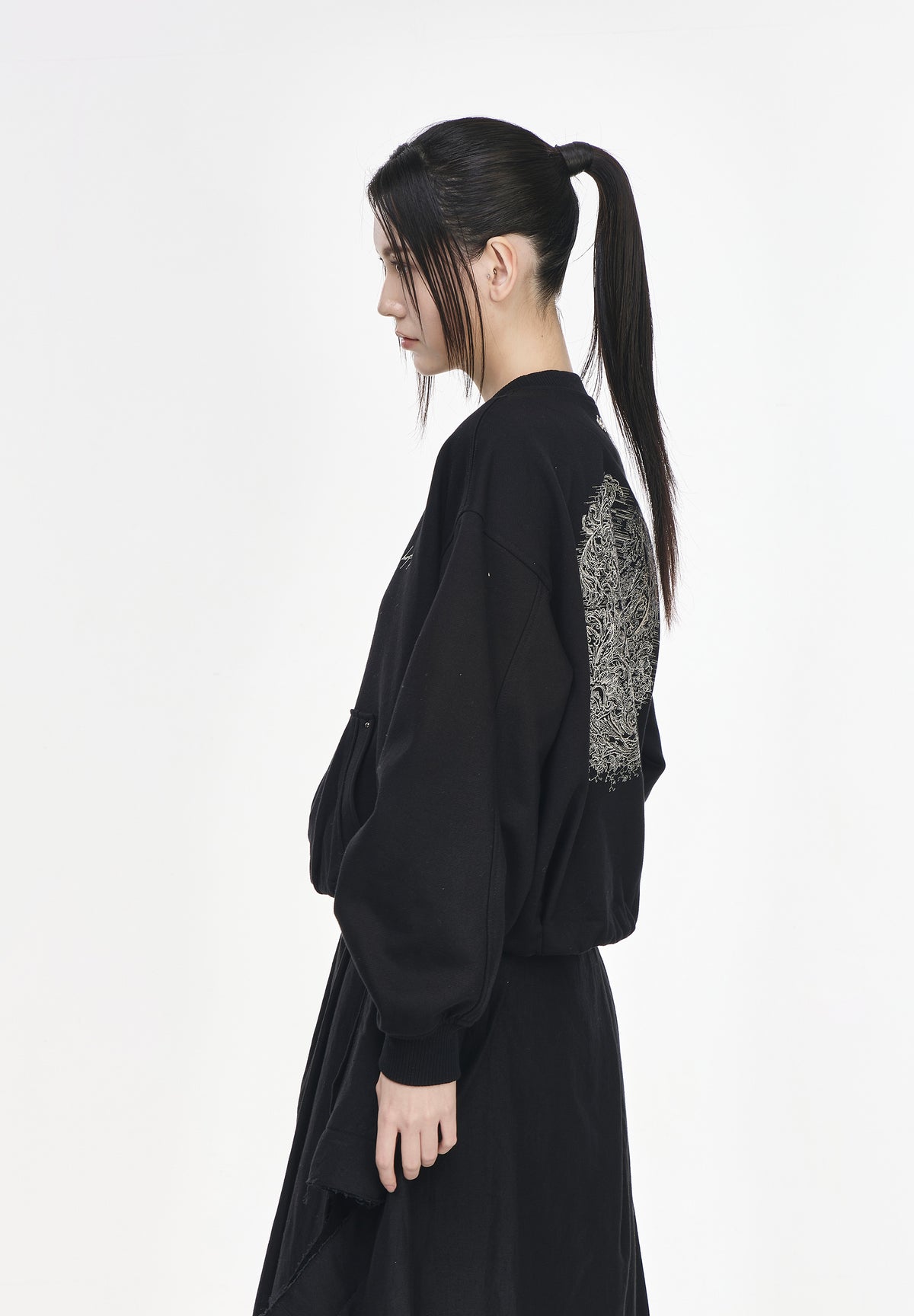 CRESCENT EMBROIDERED SWEATSHIRT
