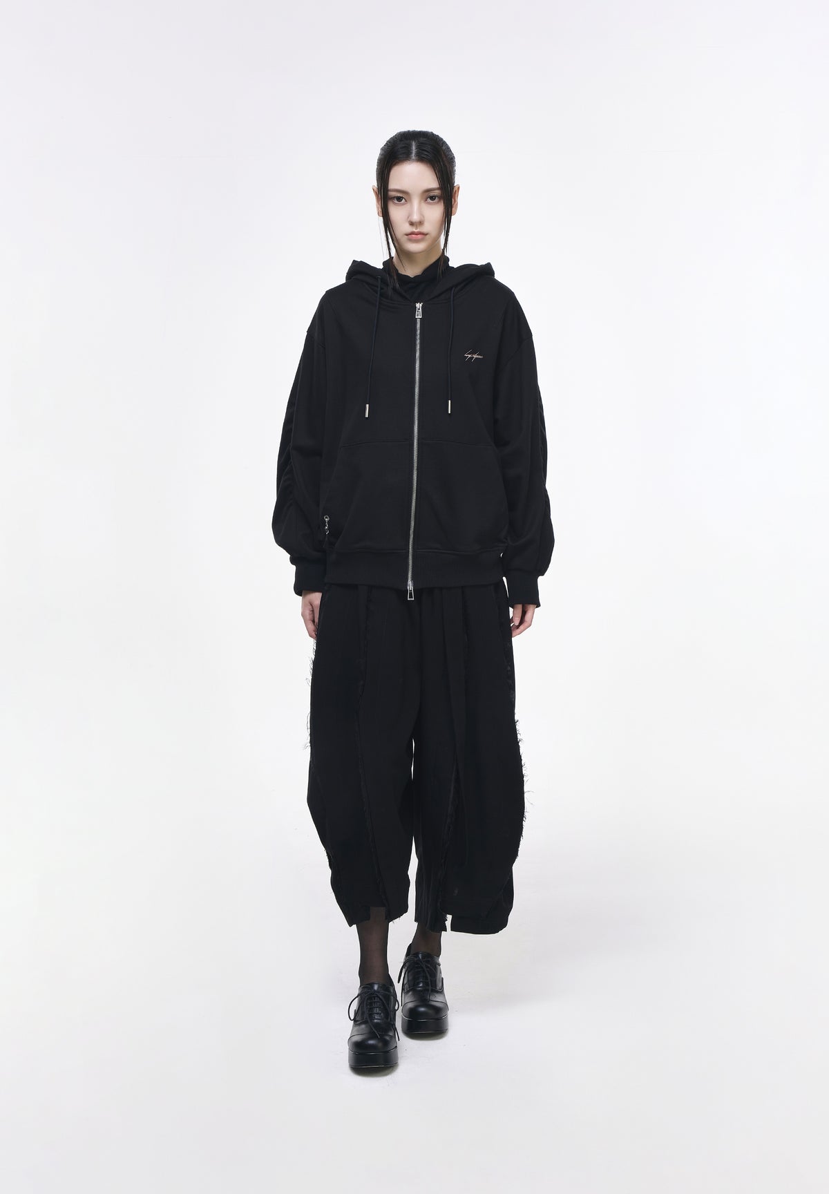 FABLE MINNIE HOOD ZIP UP