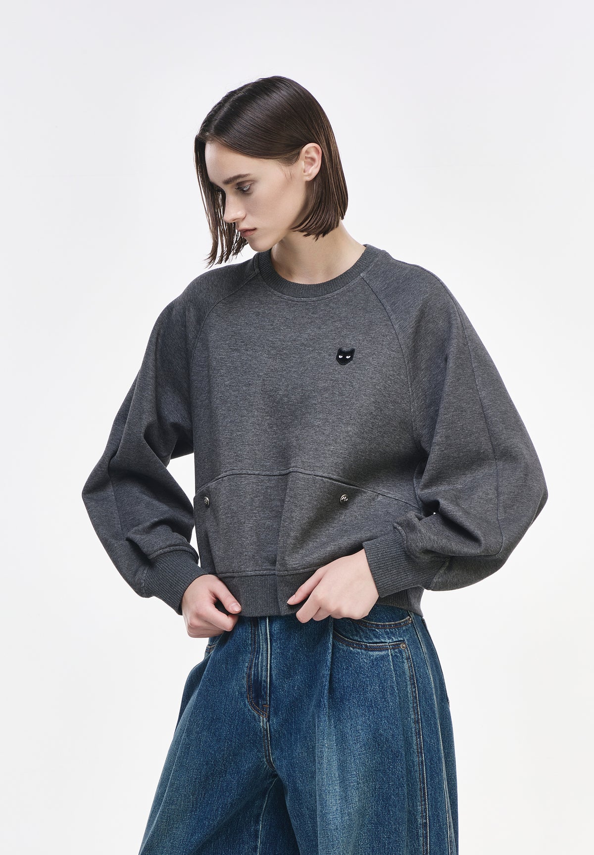 CURVED PANTHER SWEATSHIRT