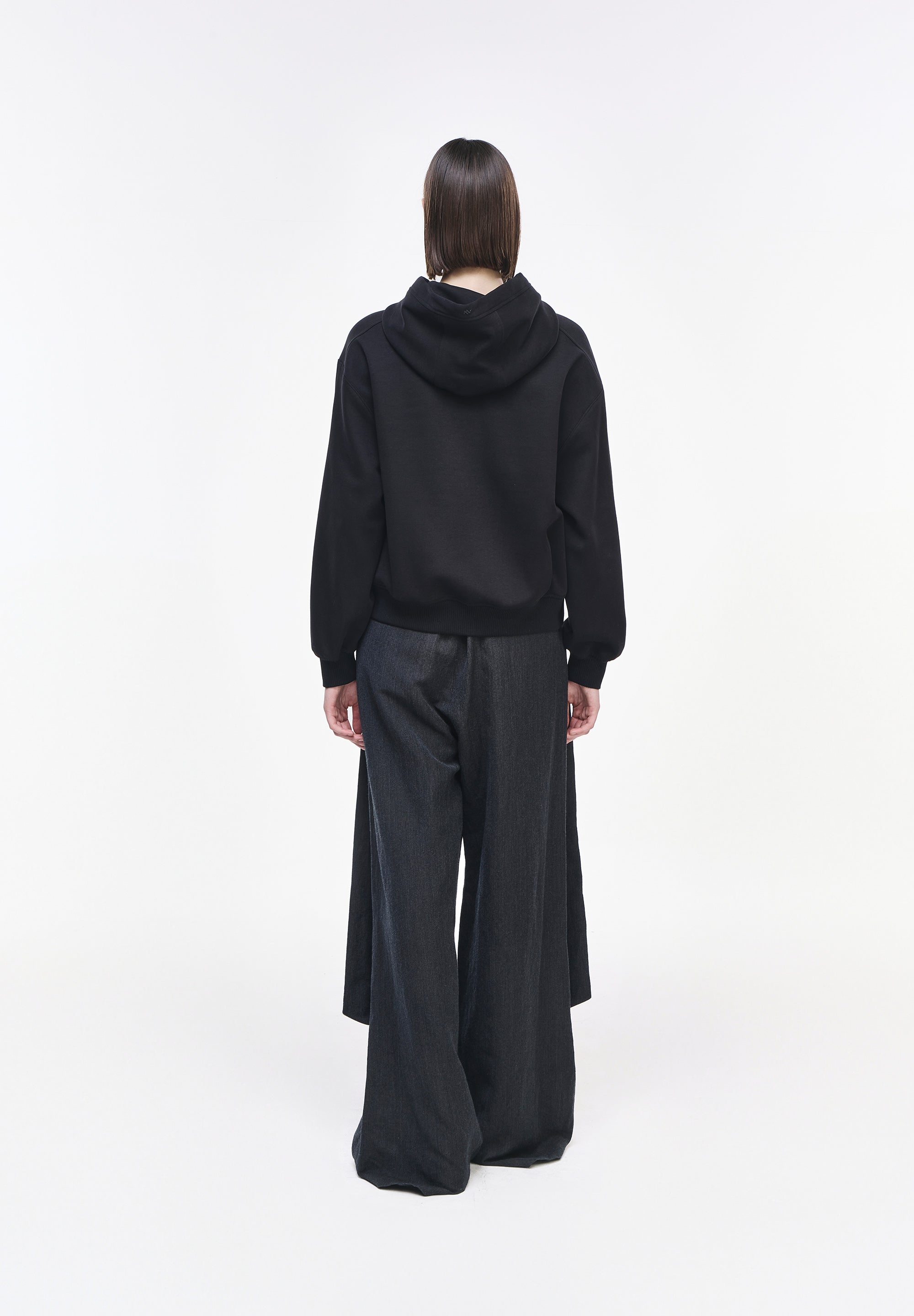 CURVED PANTHER HOOD