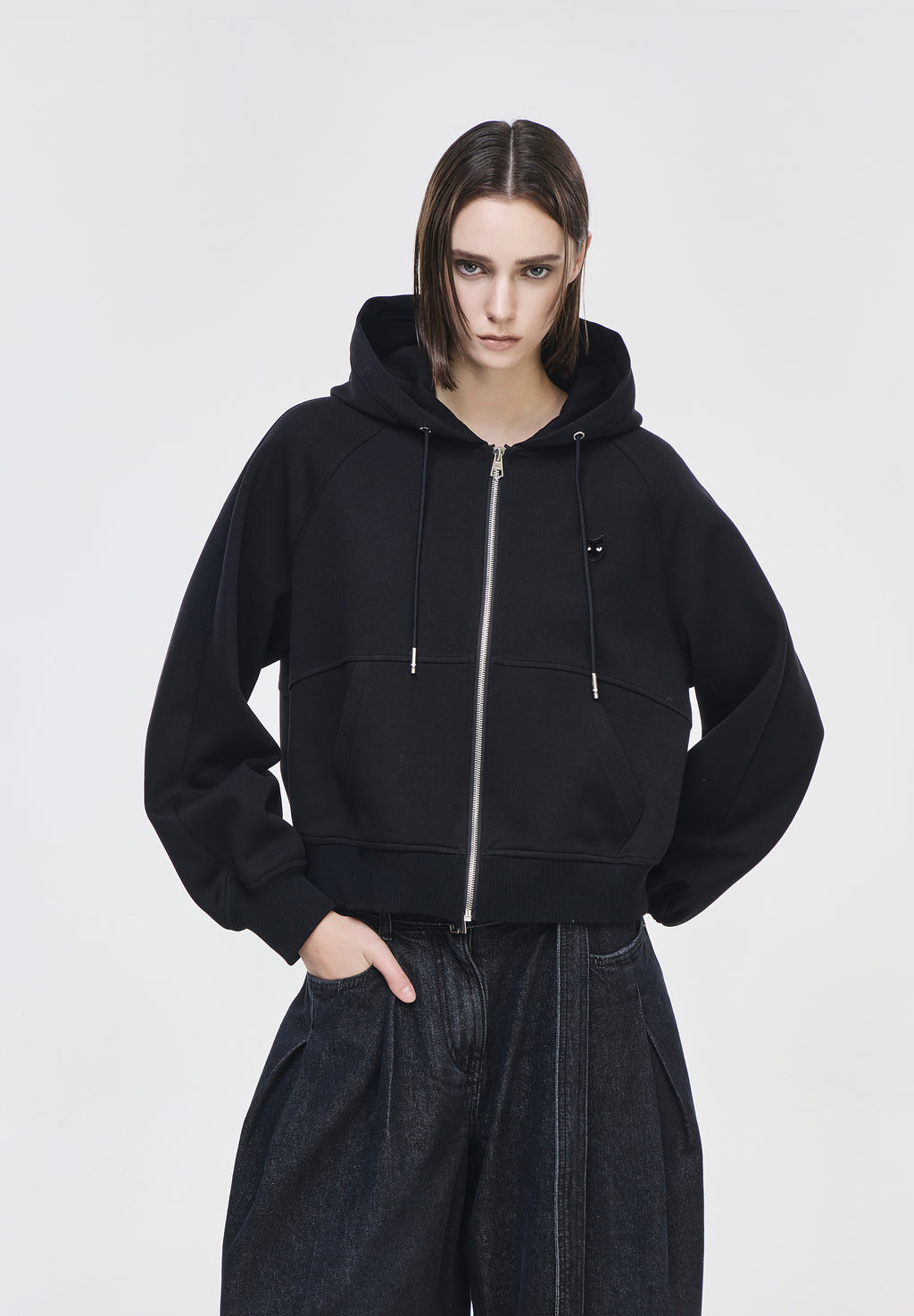 CURVED PANTHER HOOD ZIP UP