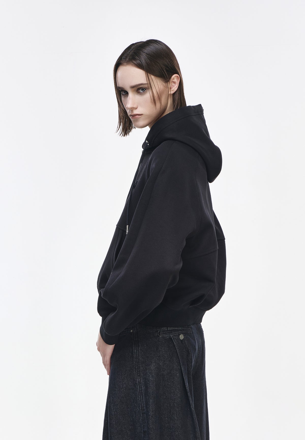 CURVED PANTHER HOOD ZIP UP