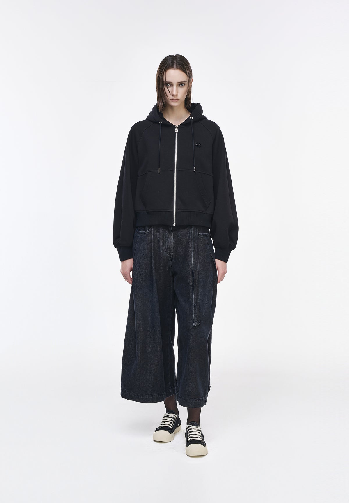 CURVED PANTHER HOOD ZIP UP