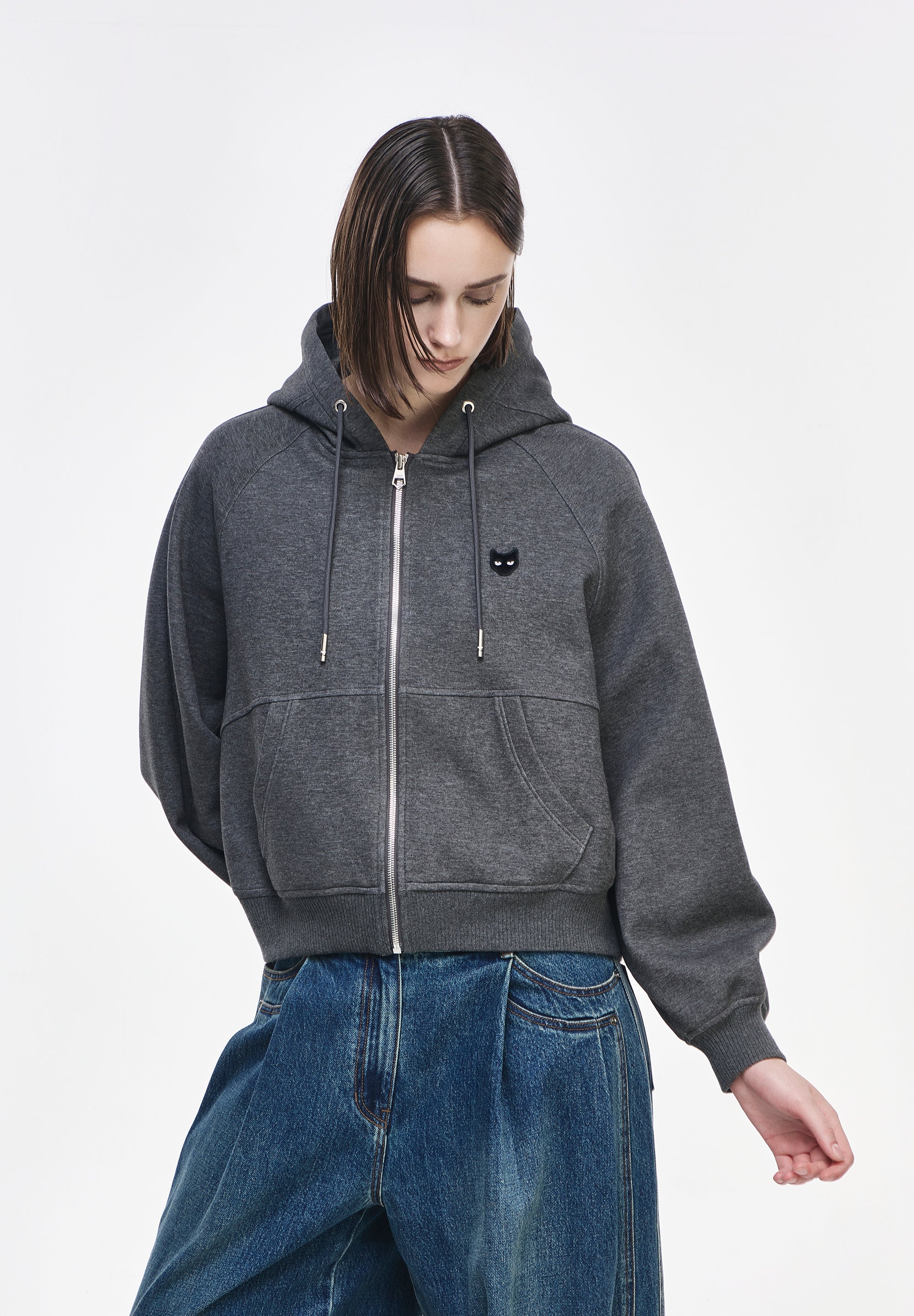 CURVED PANTHER HOOD ZIP UP