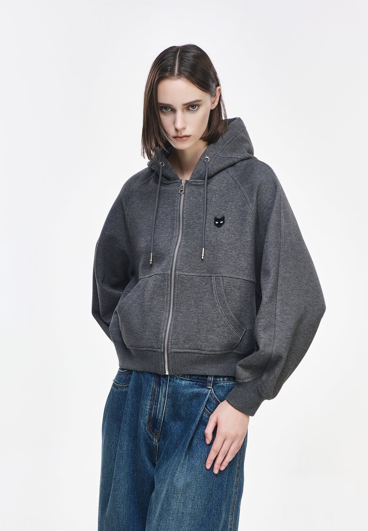 ZZERO CURVED PANTHER HOOD ZIP UP