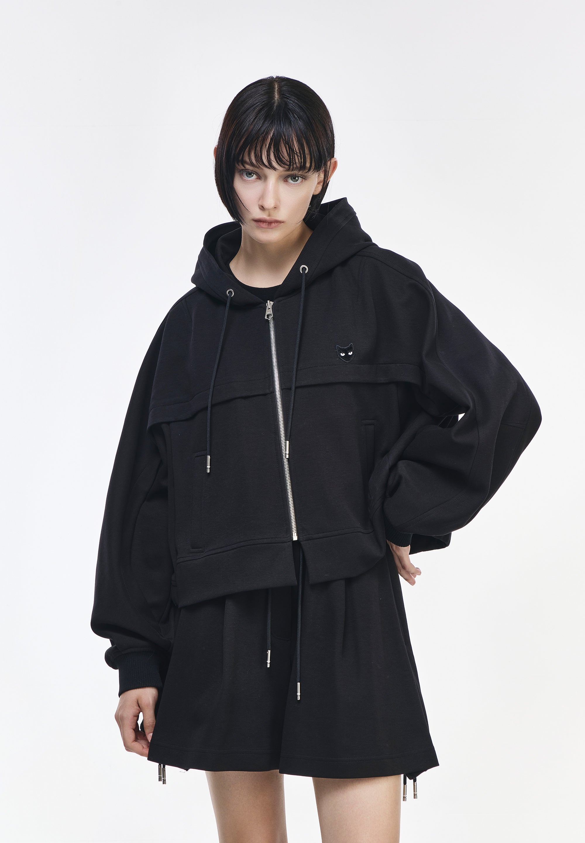 PANTHER FLARE HOOD ZIP UP