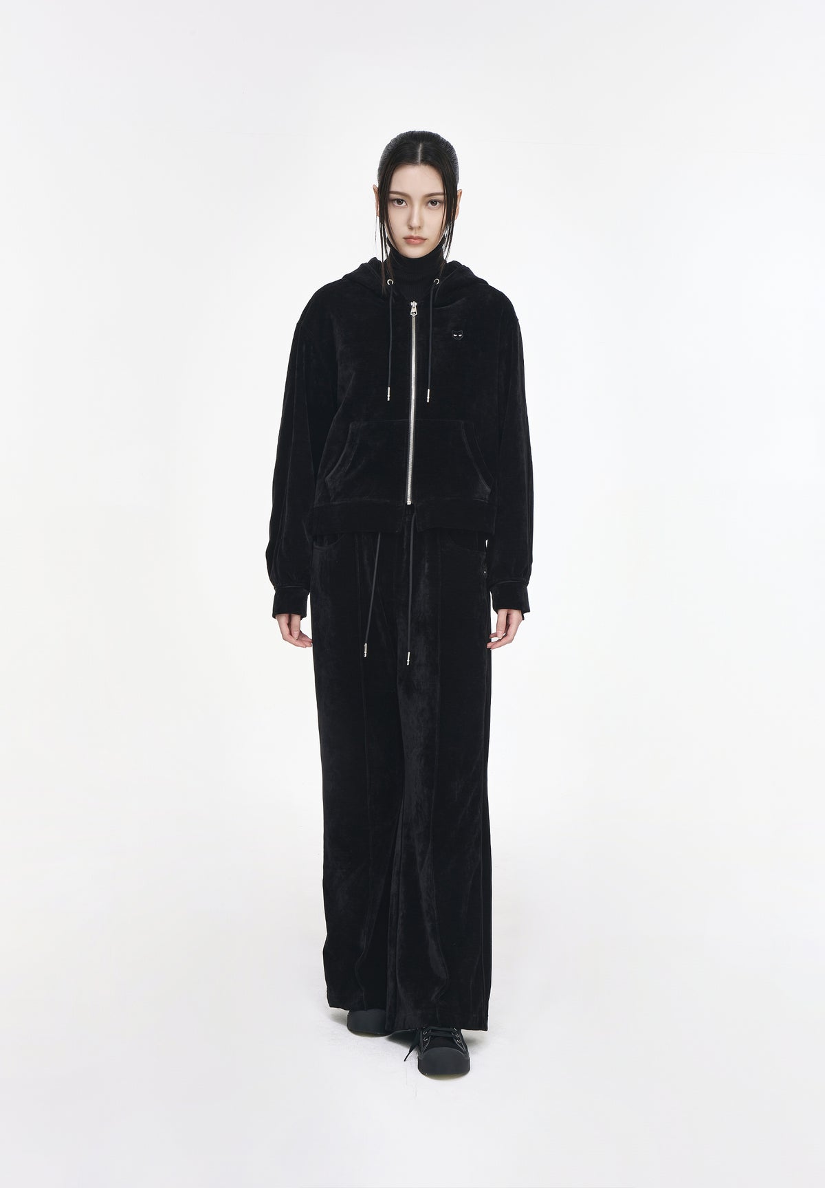 ZZERO VELVET PANTHER HOOD ZIP UP
