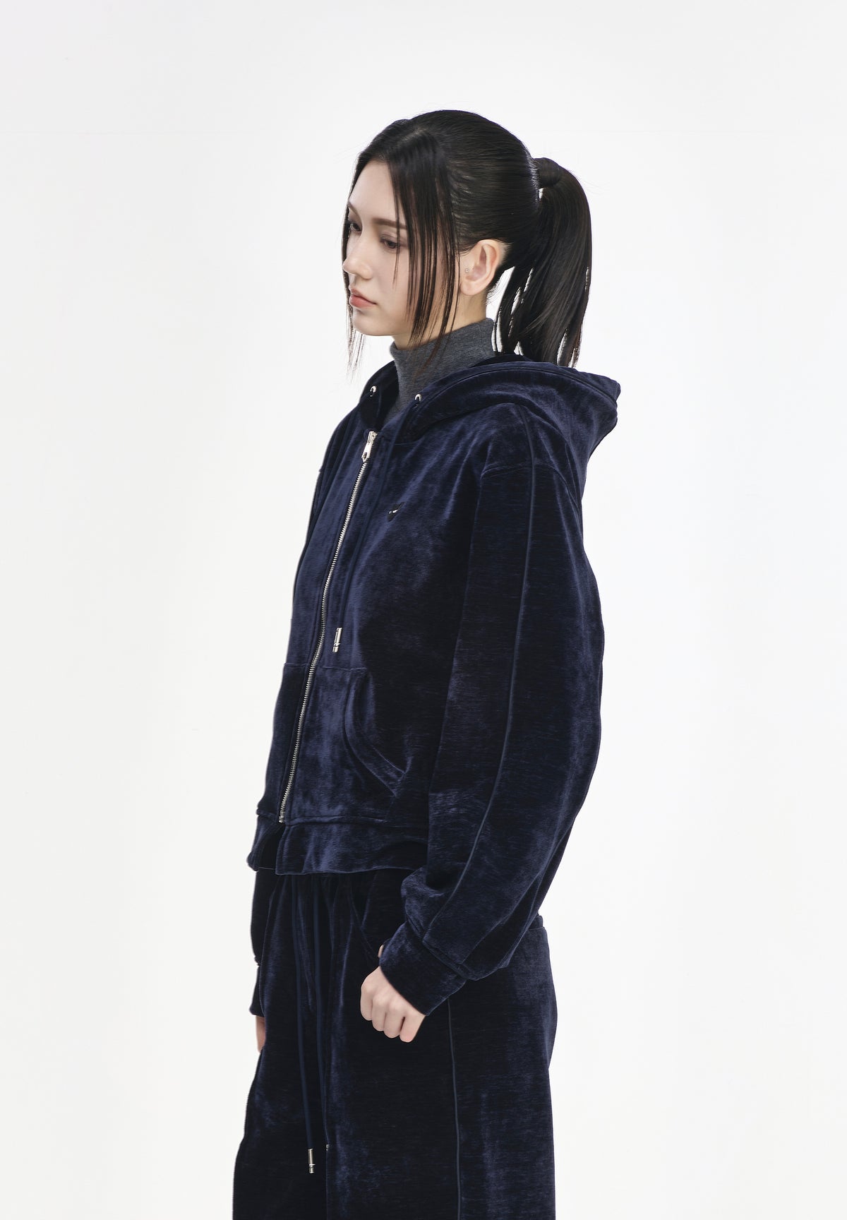 ZZERO VELVET PANTHER HOOD ZIP UP
