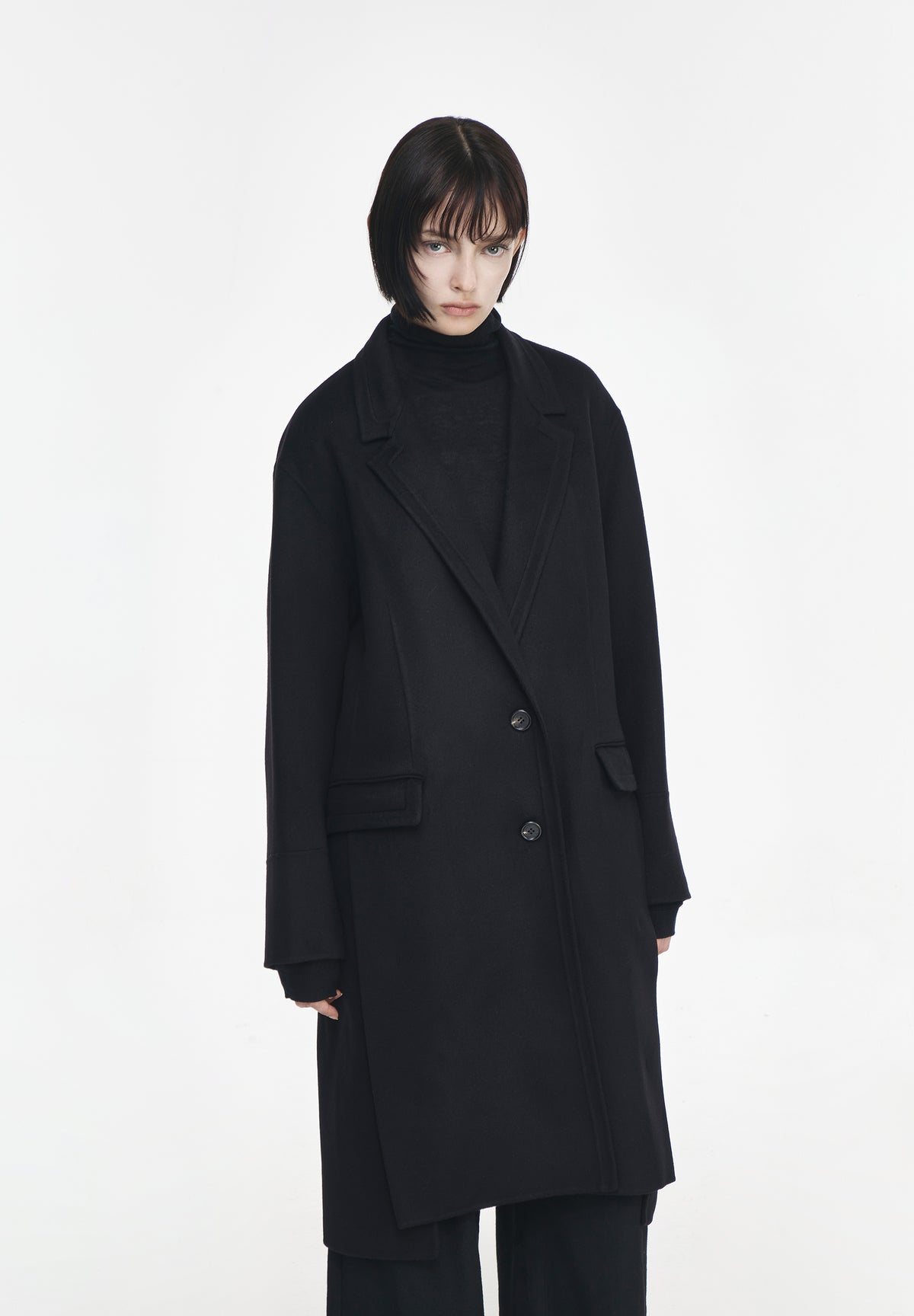 FLUTE TWO BUTTON HANDMADE COAT