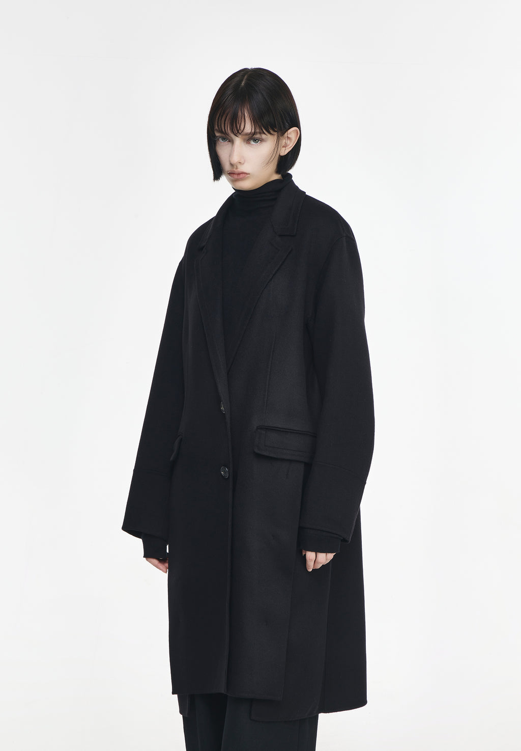 FLUTE TWO BUTTON HANDMADE COAT