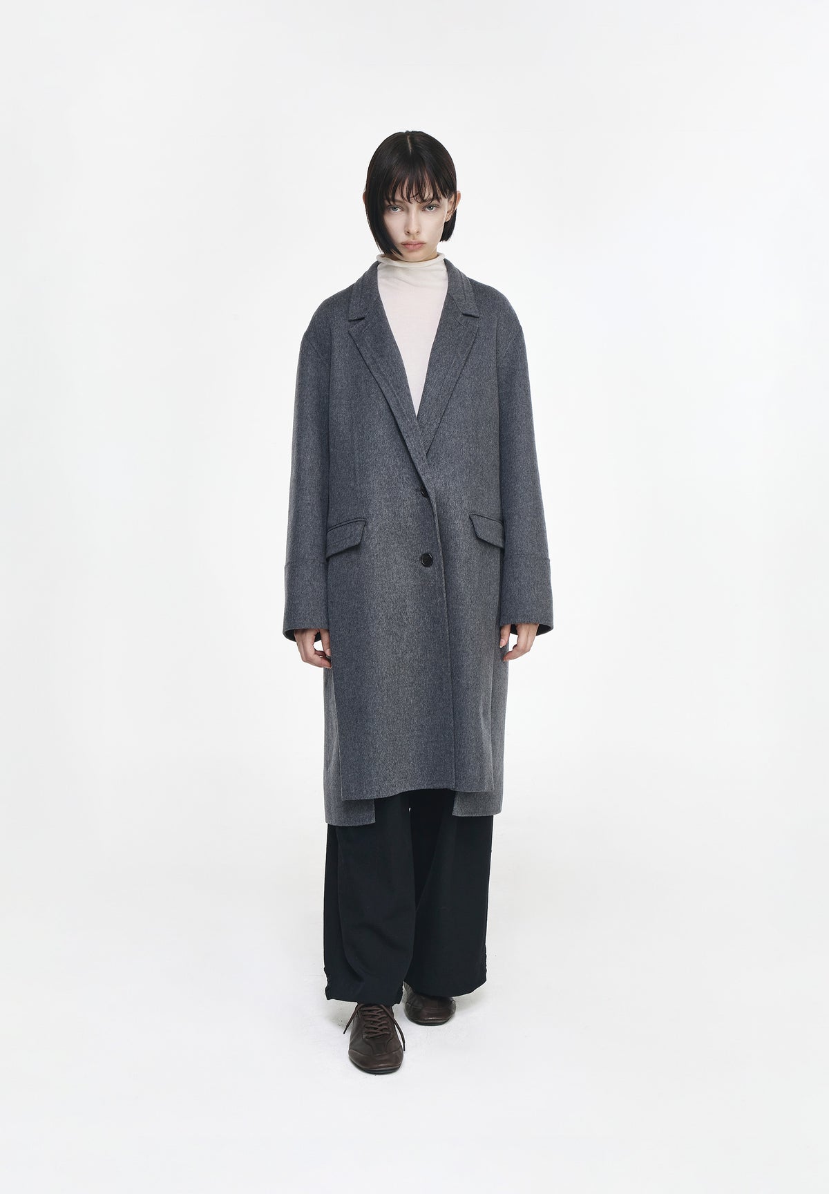 FLUTE TWO BUTTON HANDMADE COAT
