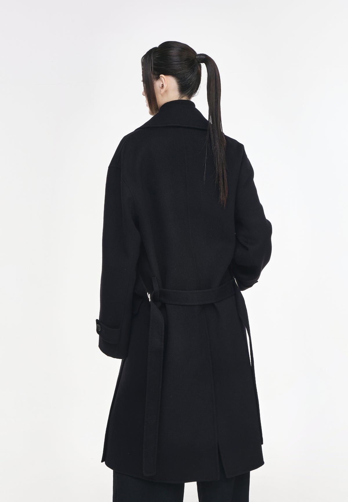 INTERLOCK HANDMADE COAT