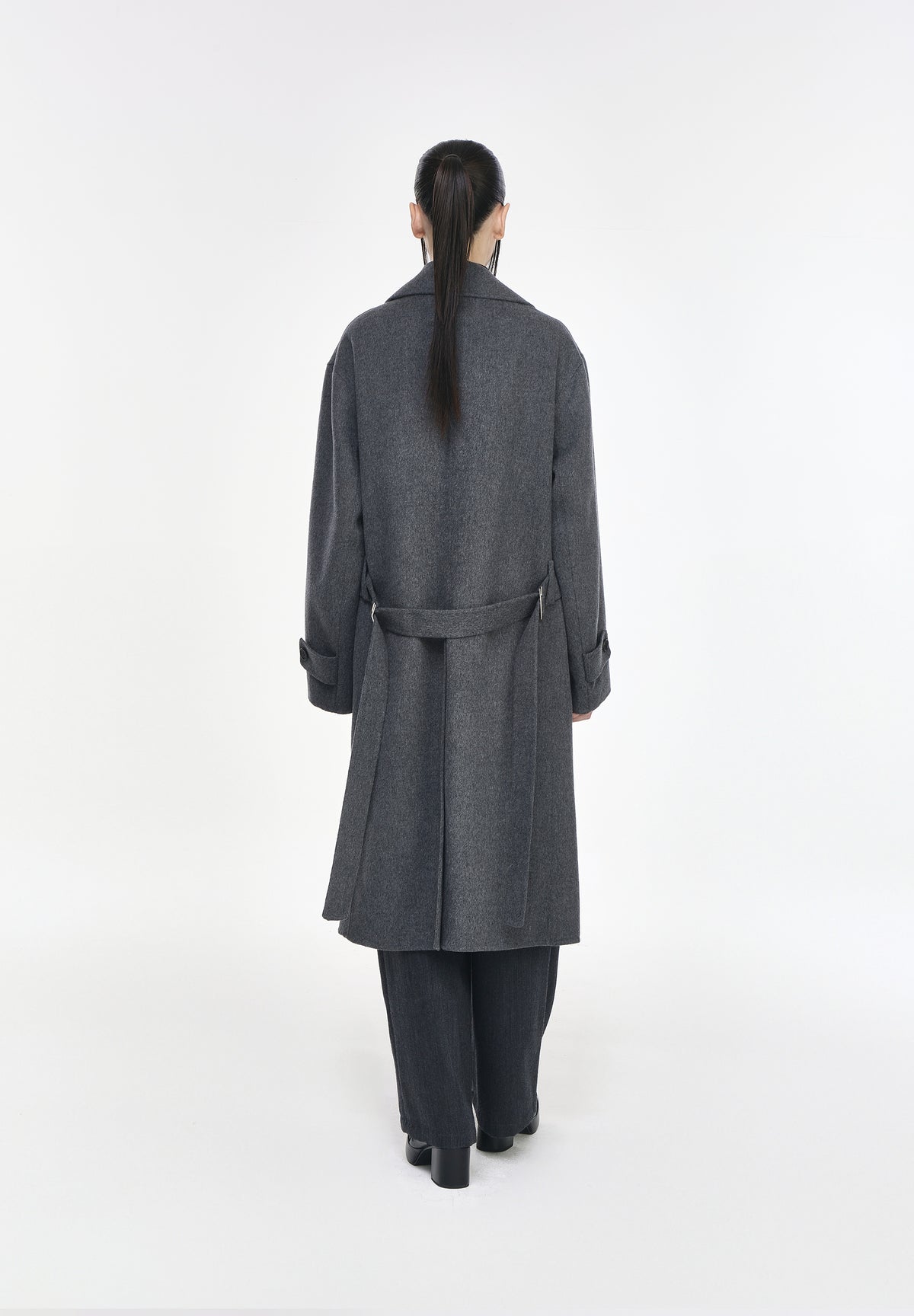 INTERLOCK HANDMADE COAT